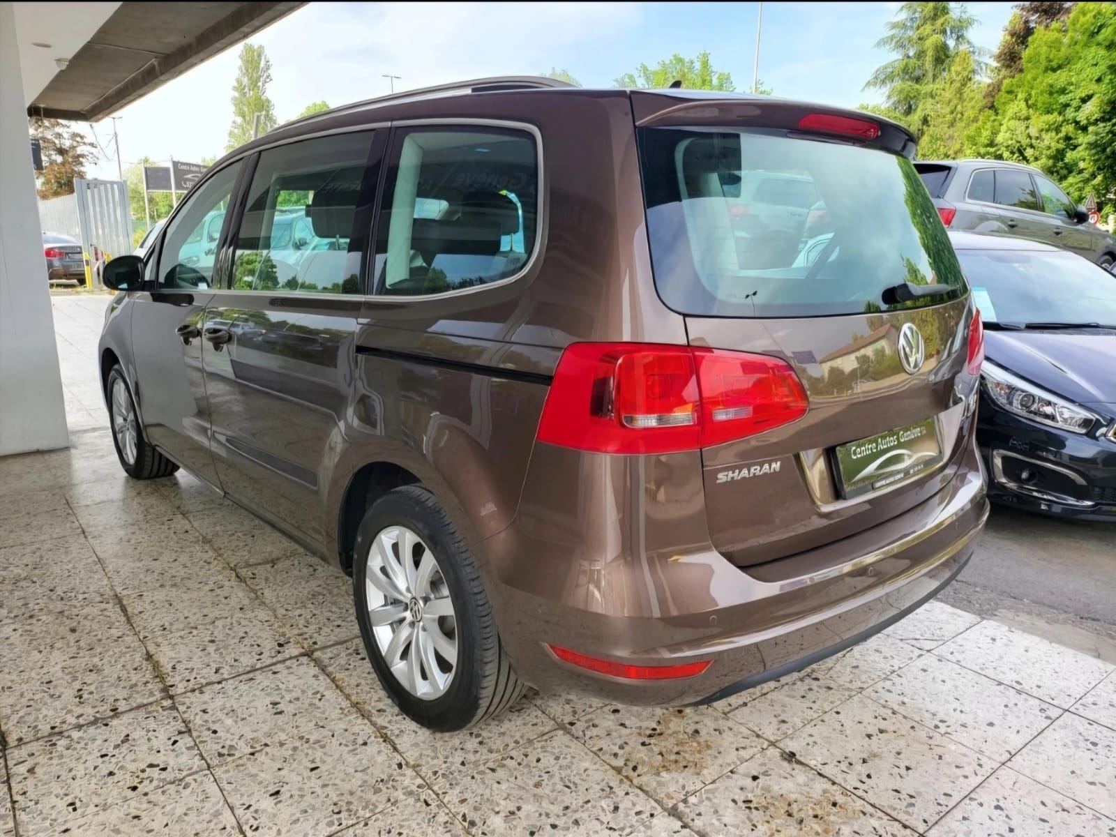 VW Sharan 1.4 TSI BlueMotion Technology Highline DSG-image-9