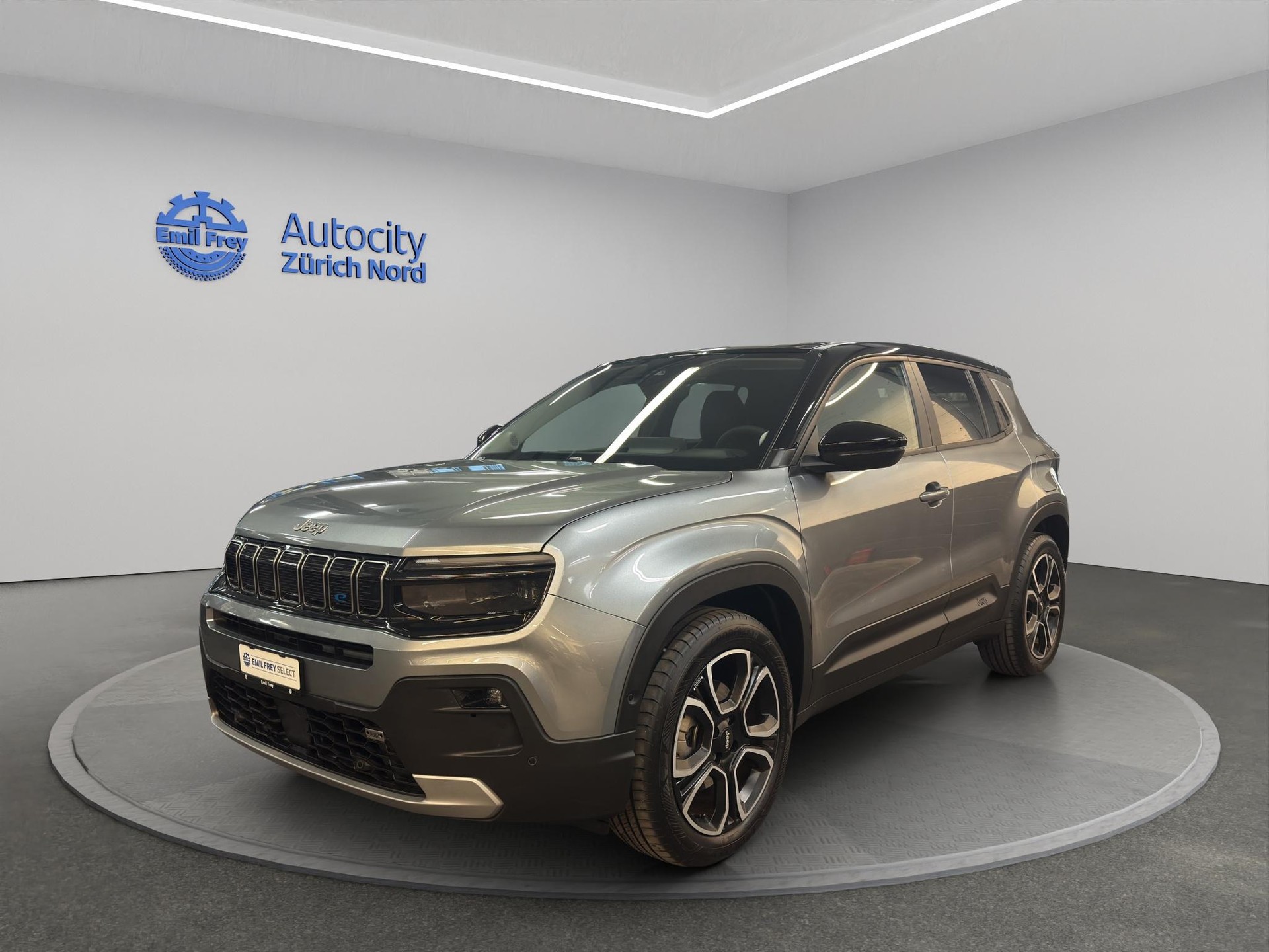 JEEP Avenger Summit-image-0