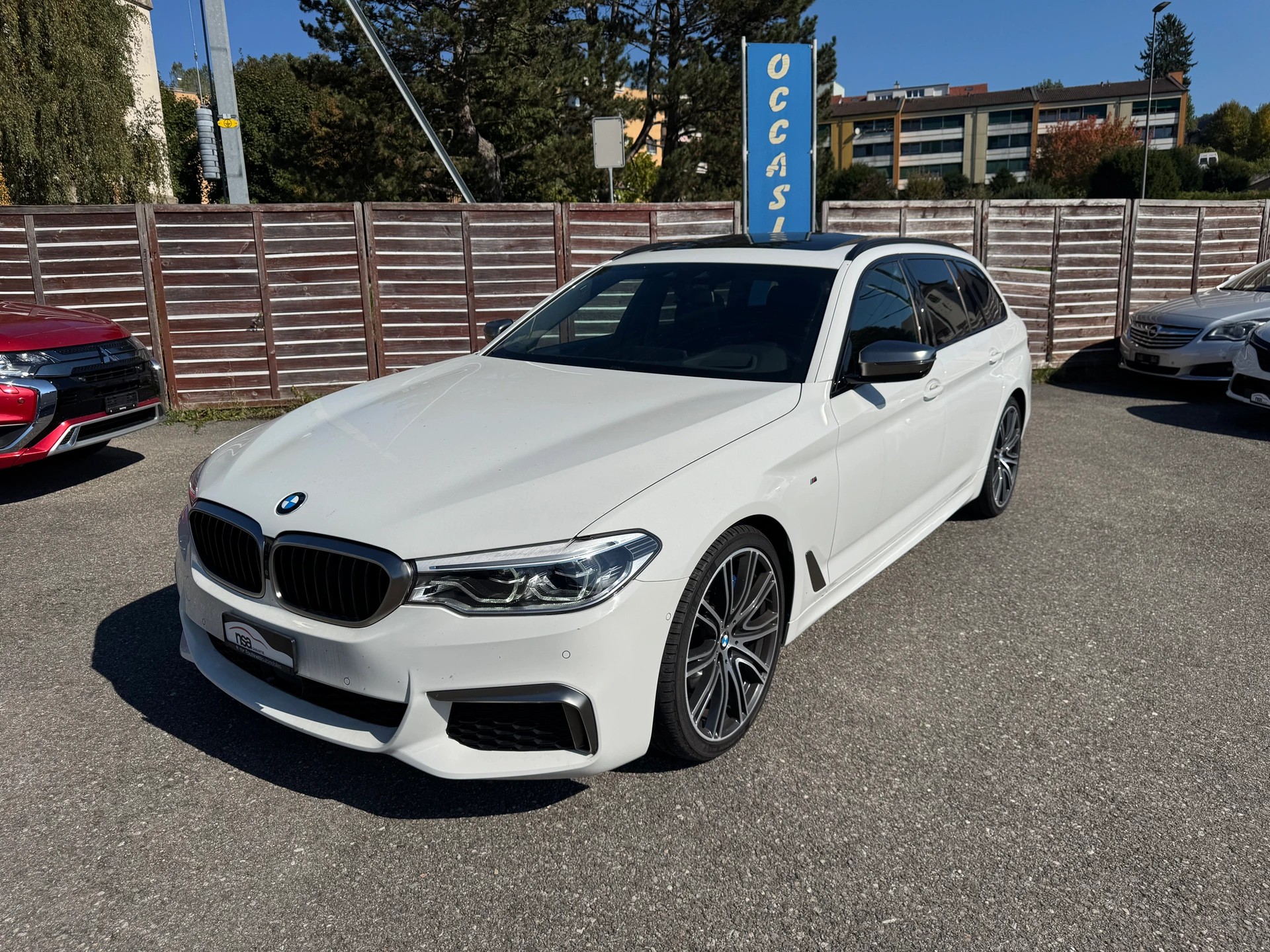 BMW M550d xDrive Touring Steptronic