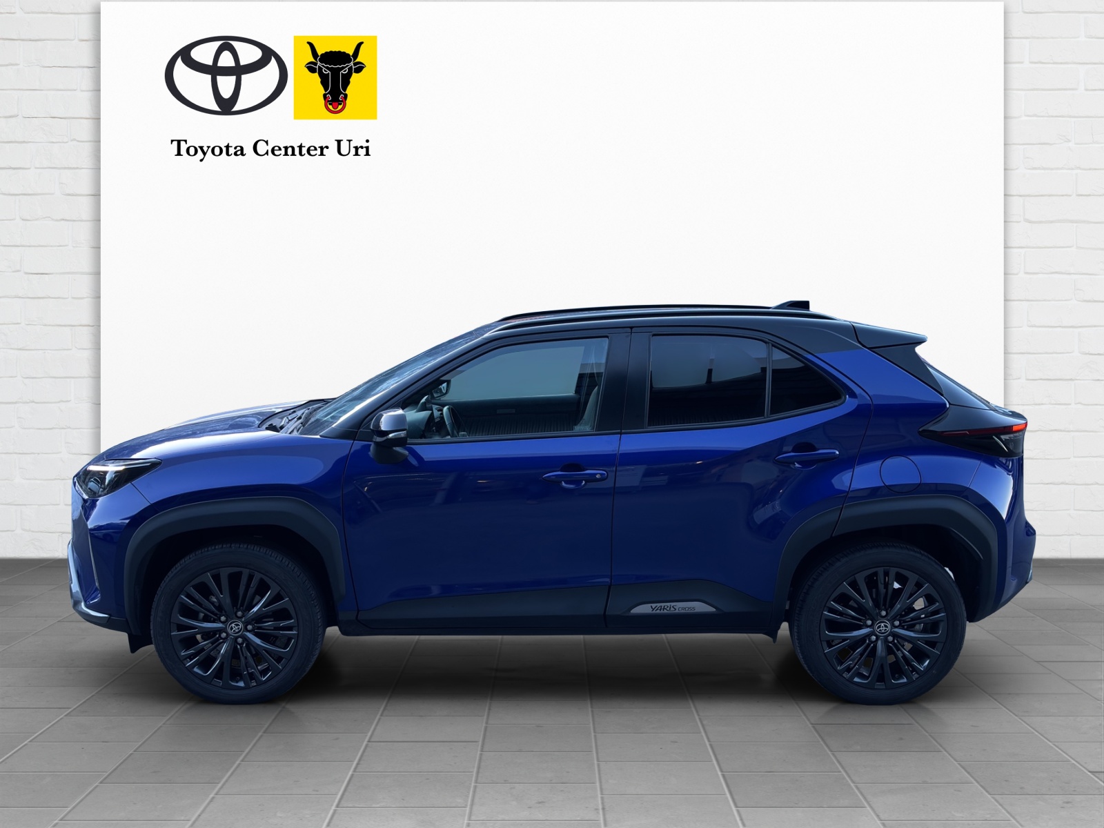 TOYOTA Yaris Cross 1.5 Adventure e-CVT AWDi-image-1