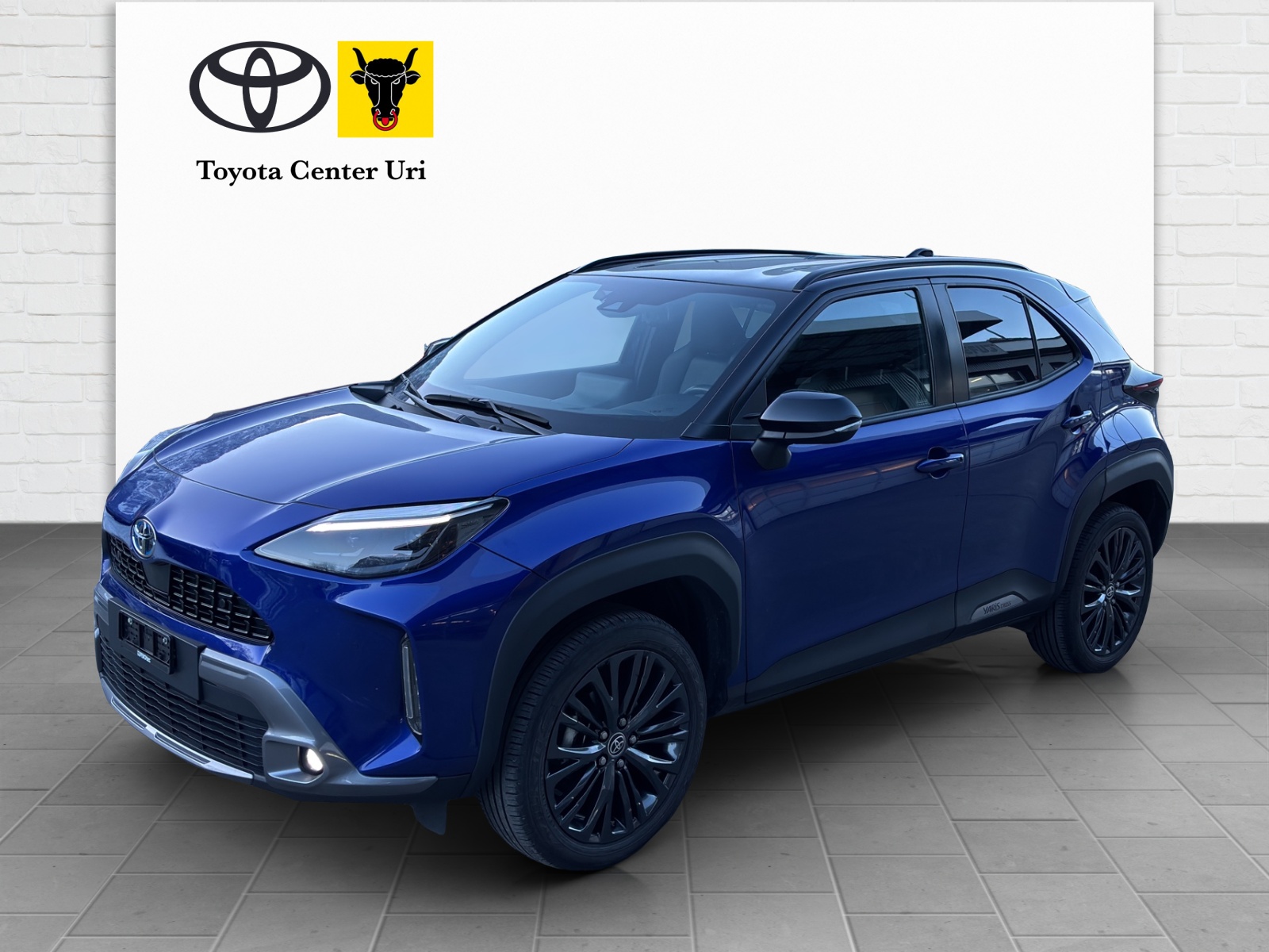 TOYOTA Yaris Cross 1.5 Adventure e-CVT AWDi-image-0