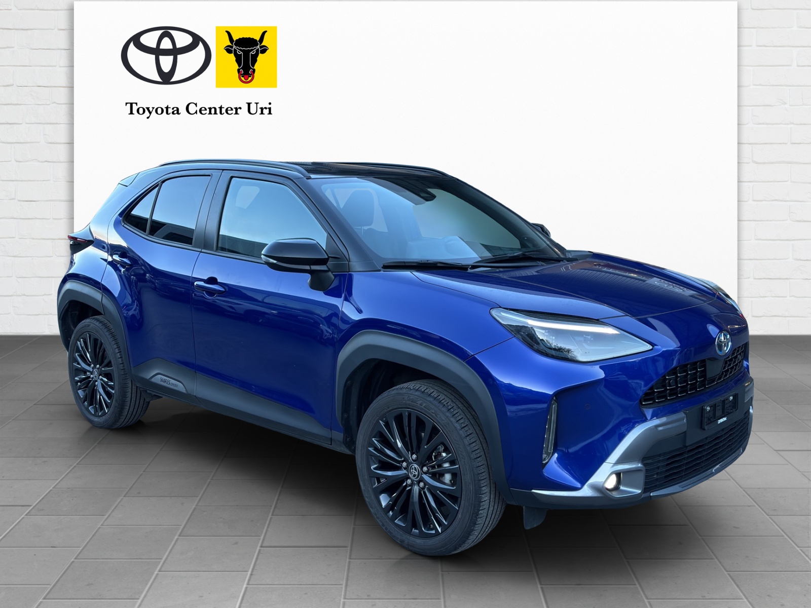 TOYOTA Yaris Cross 1.5 Adventure e-CVT AWDi-image-3