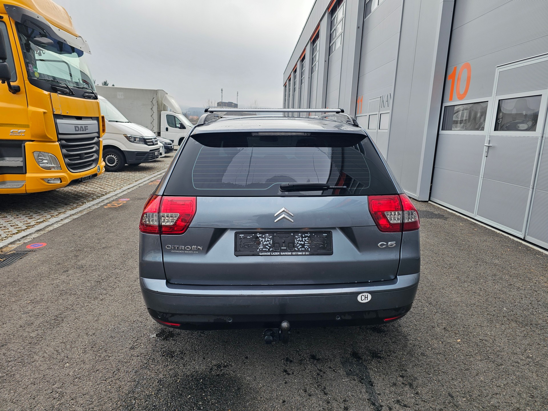 CITROEN C5 Tourer 2.0 HDi Exclusive Automatic-image-3
