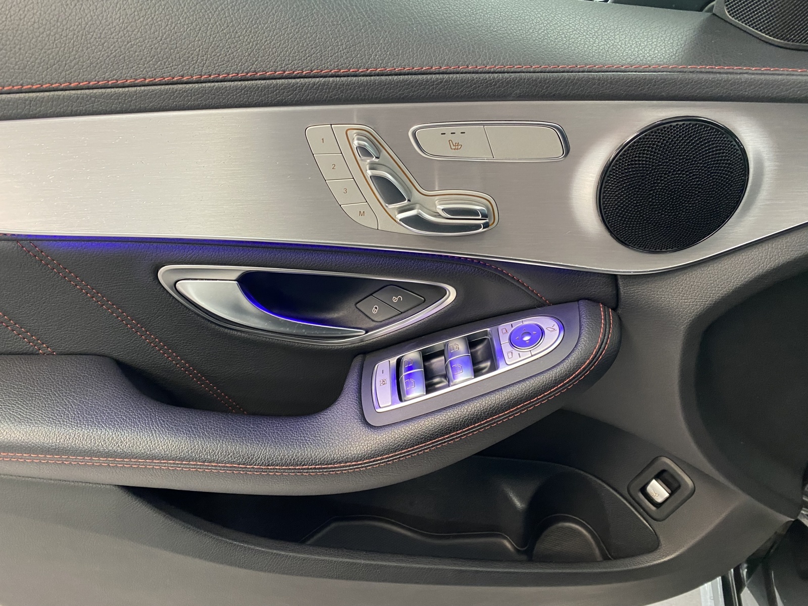 MERCEDES-BENZ C 43 AMG 4MATIC Kombi-image-9