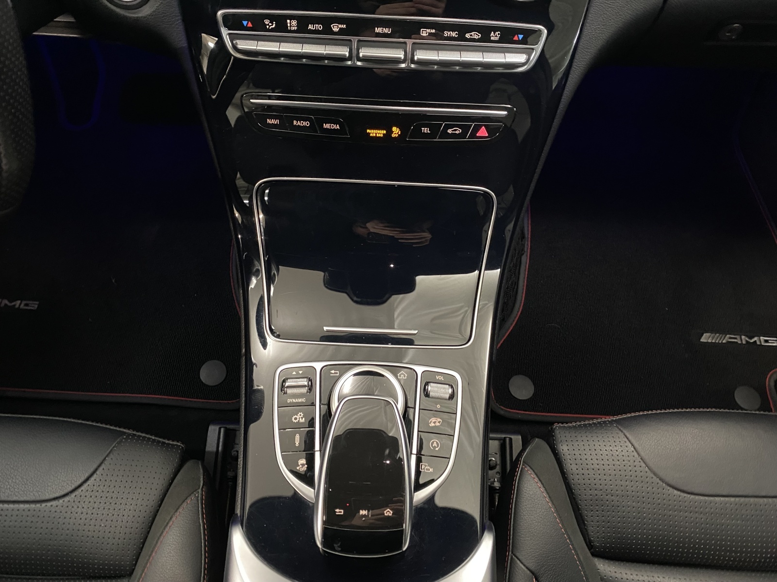 MERCEDES-BENZ C 43 AMG 4MATIC Kombi-image-8