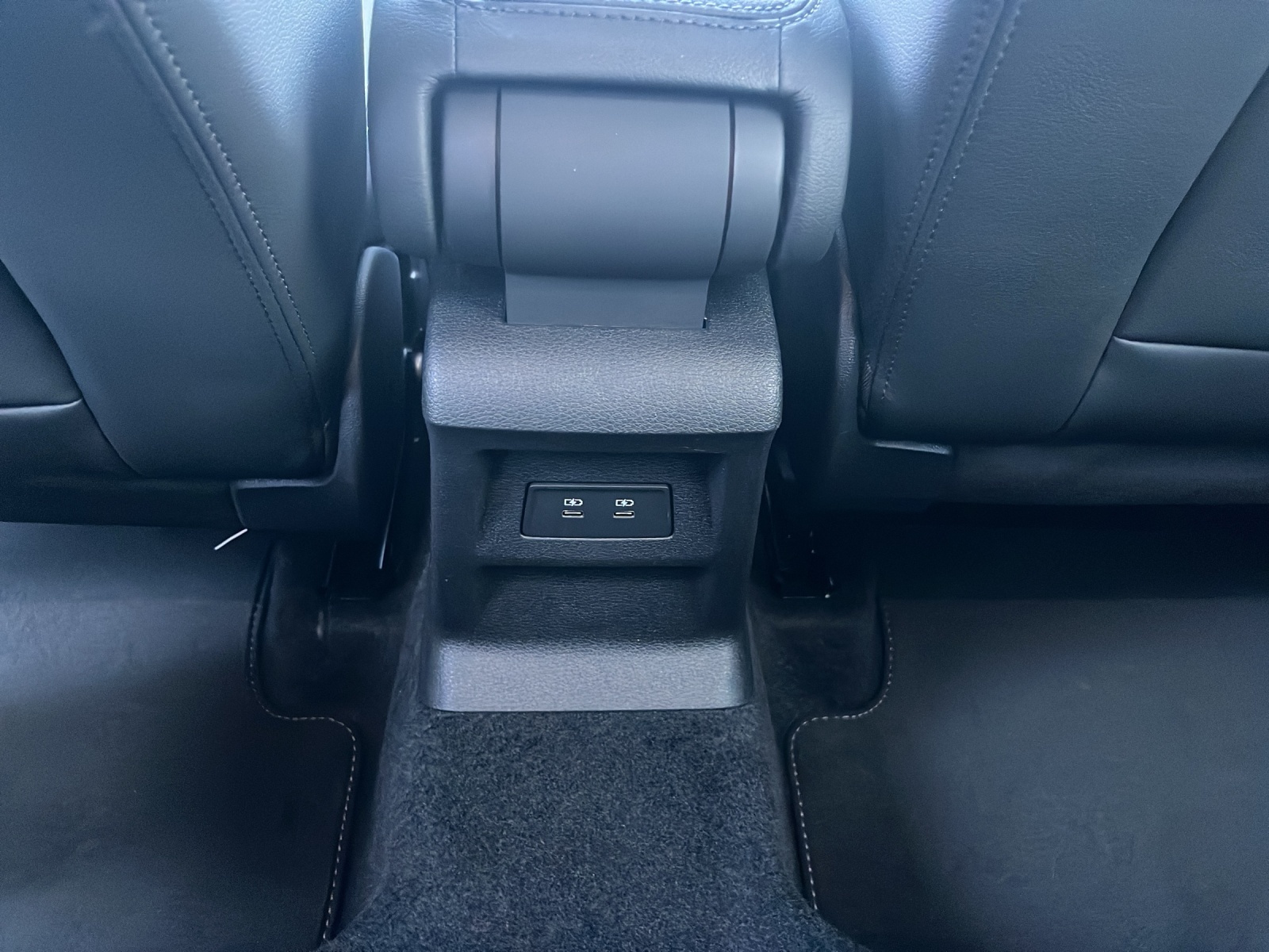 AUDI Q2 35 TFSI advanced S-tronic-image-10