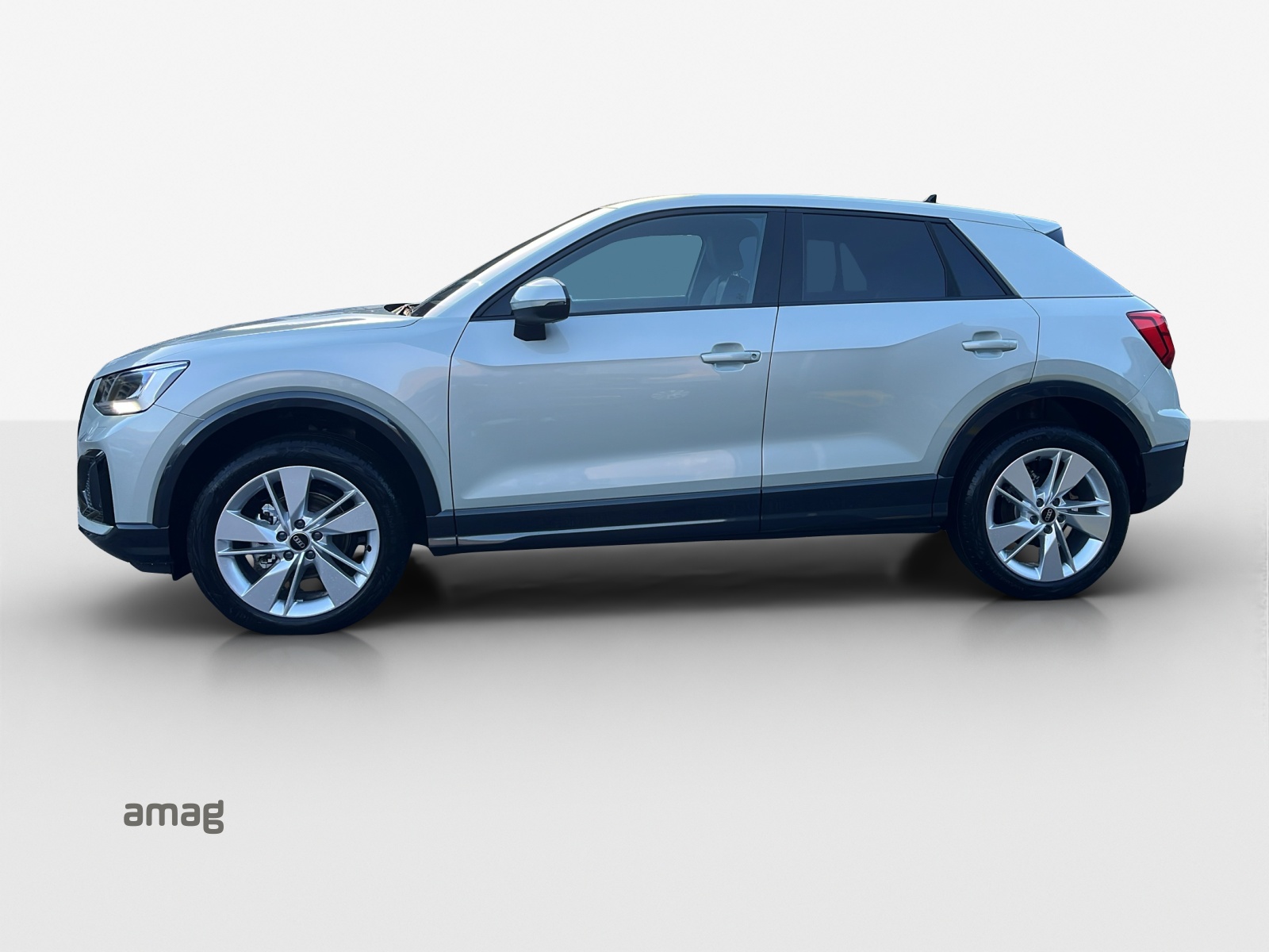 AUDI Q2 35 TFSI advanced S-tronic-image-1