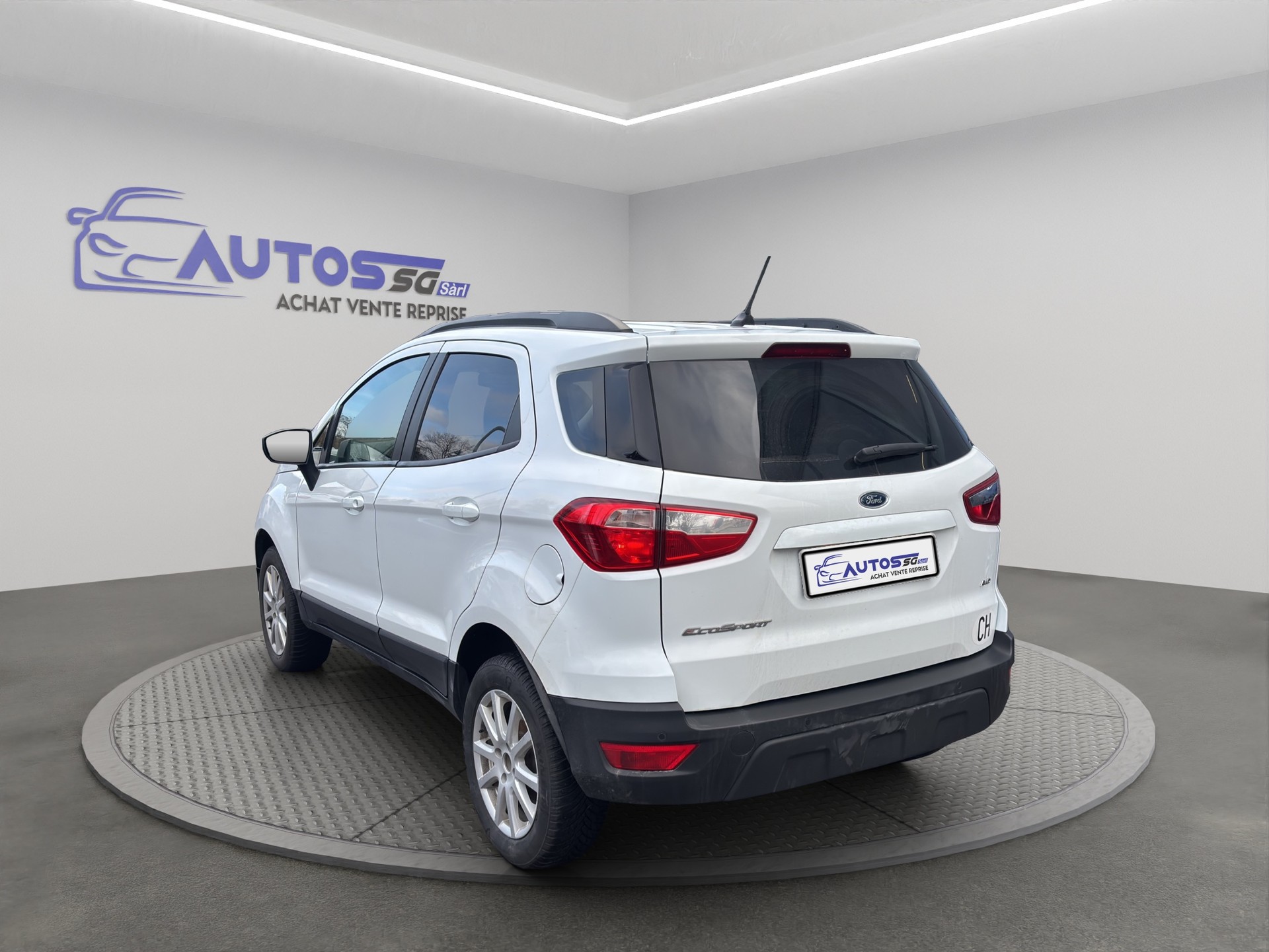 FORD EcoSport 1.5 TDCi Business AWD-image-4