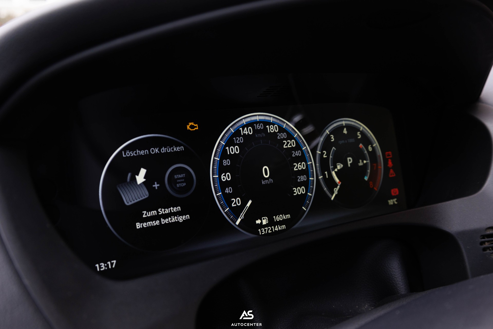 JAGUAR F-Pace V6 S AWD 380 PS (CH) Vollausstattung | BlackPack | AHK-image-19