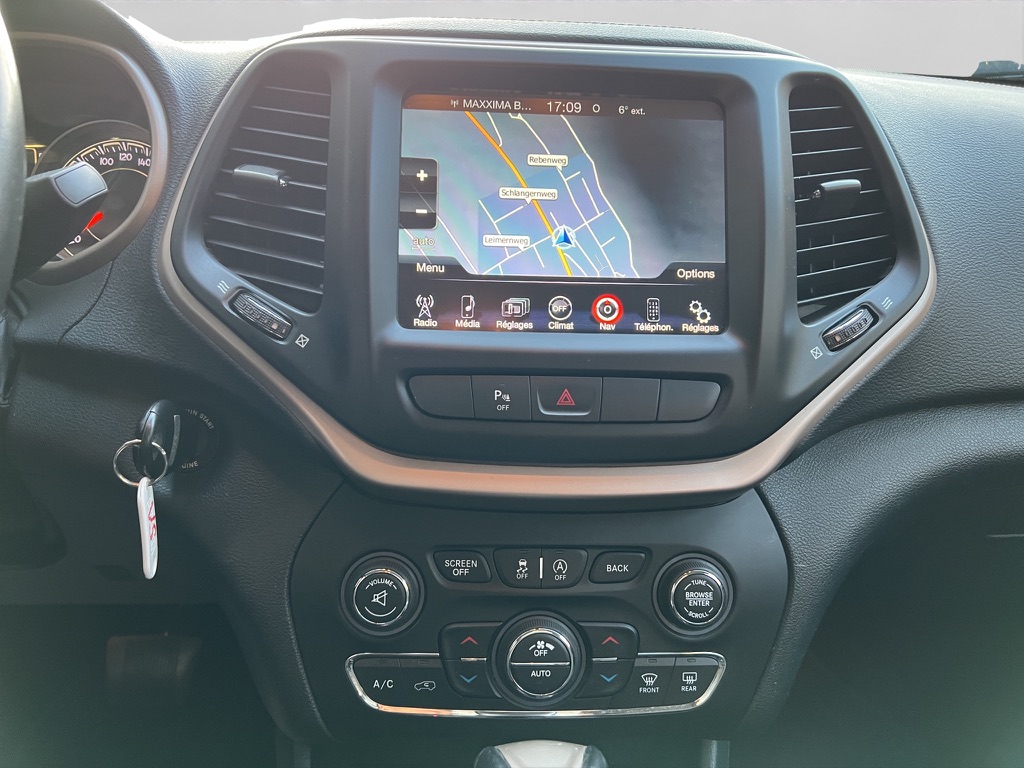 JEEP Cherokee 2.0TD Longitude Swiss Edition AWD 9ATX-image-13