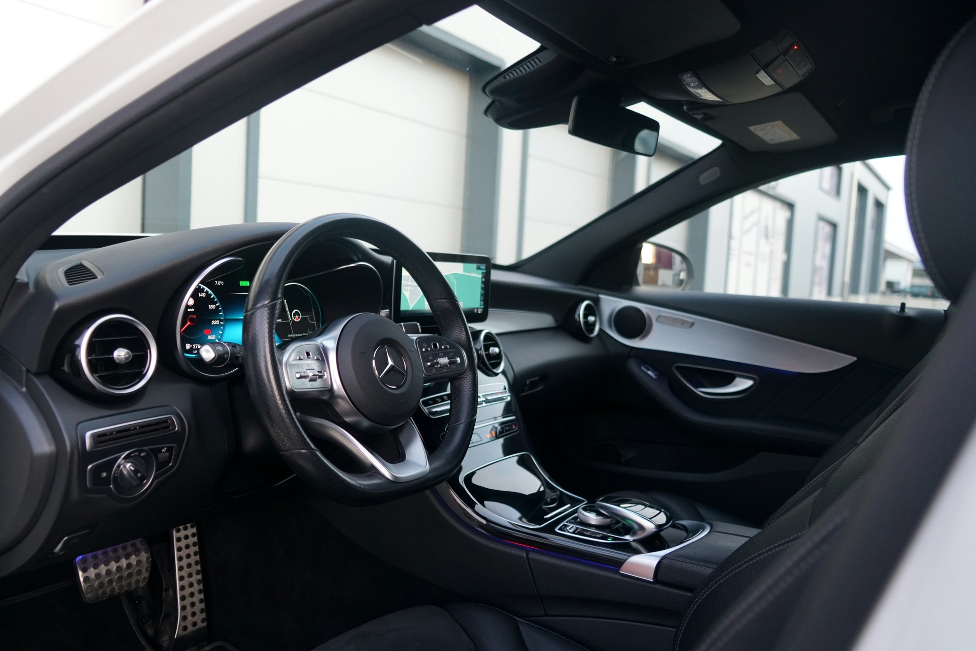 MERCEDES-BENZ C 200 AMG Line 4Matic 9G-Tronic (CH)-image-6