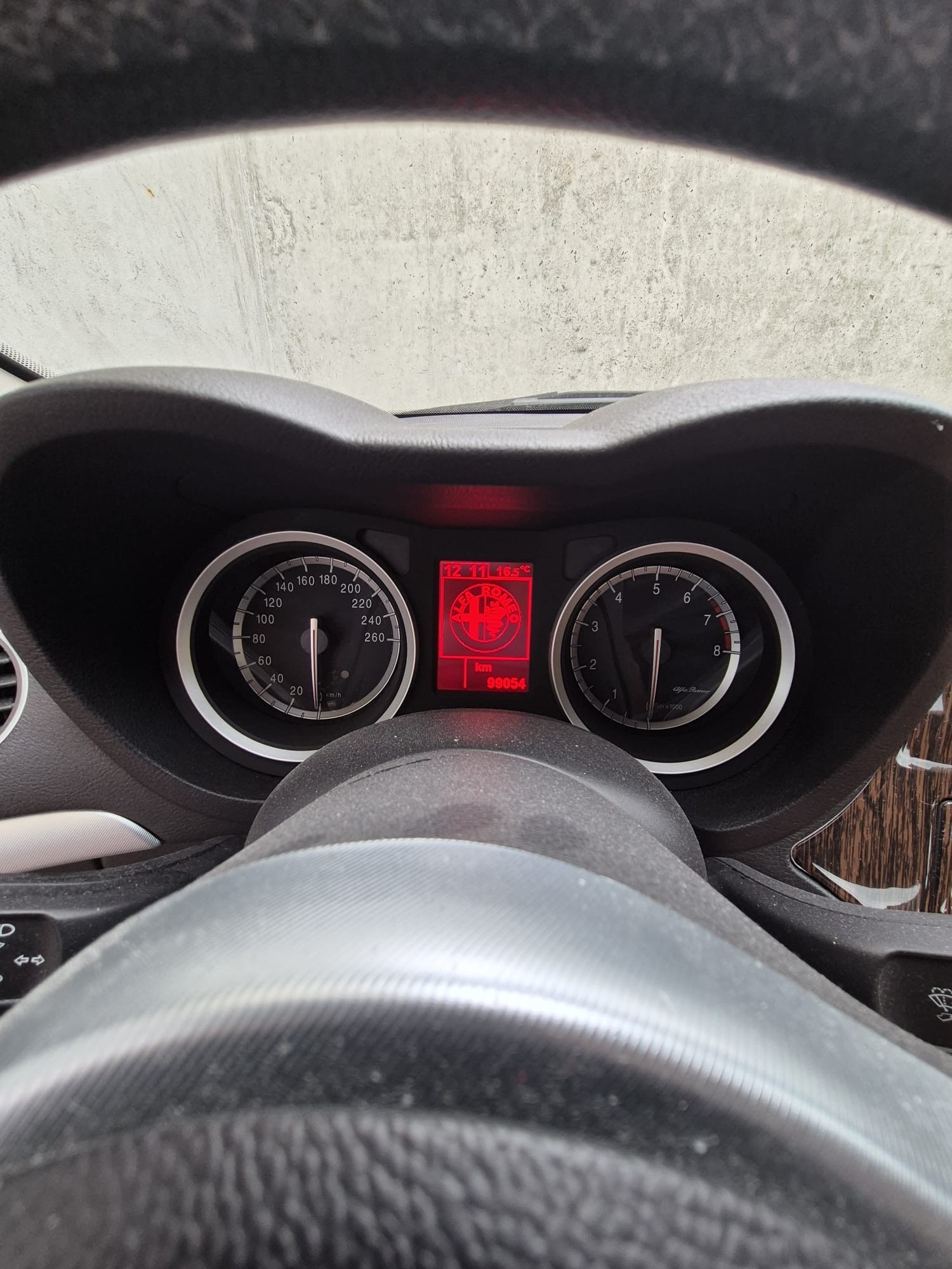 ALFA ROMEO 159 2.2 JTS Distinctive-image-3