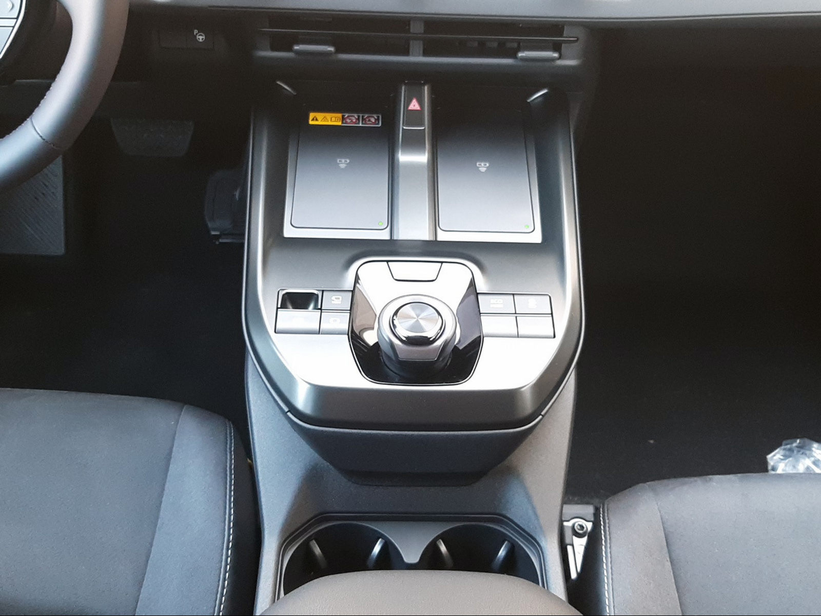 TOYOTA C-HR+ Premium AWD-image-12