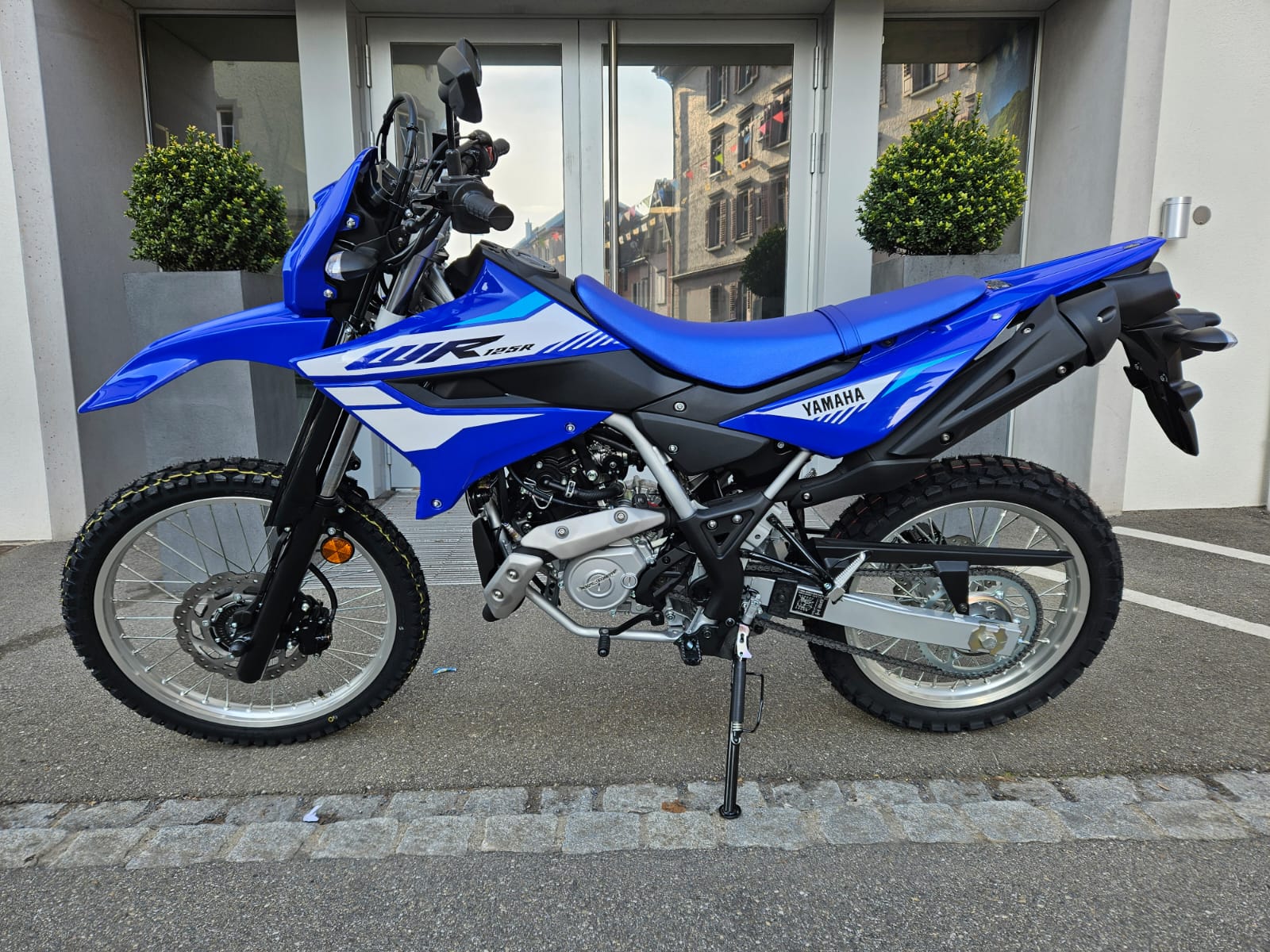 YAMAHA WR 125 R-image-12
