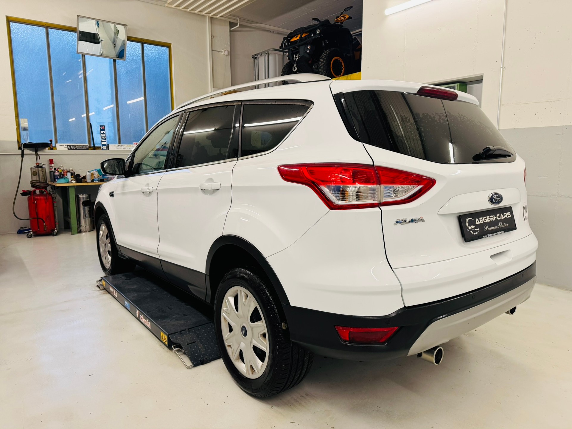 FORD Kuga 2.0 TDCi Titanium 4WD-image-5