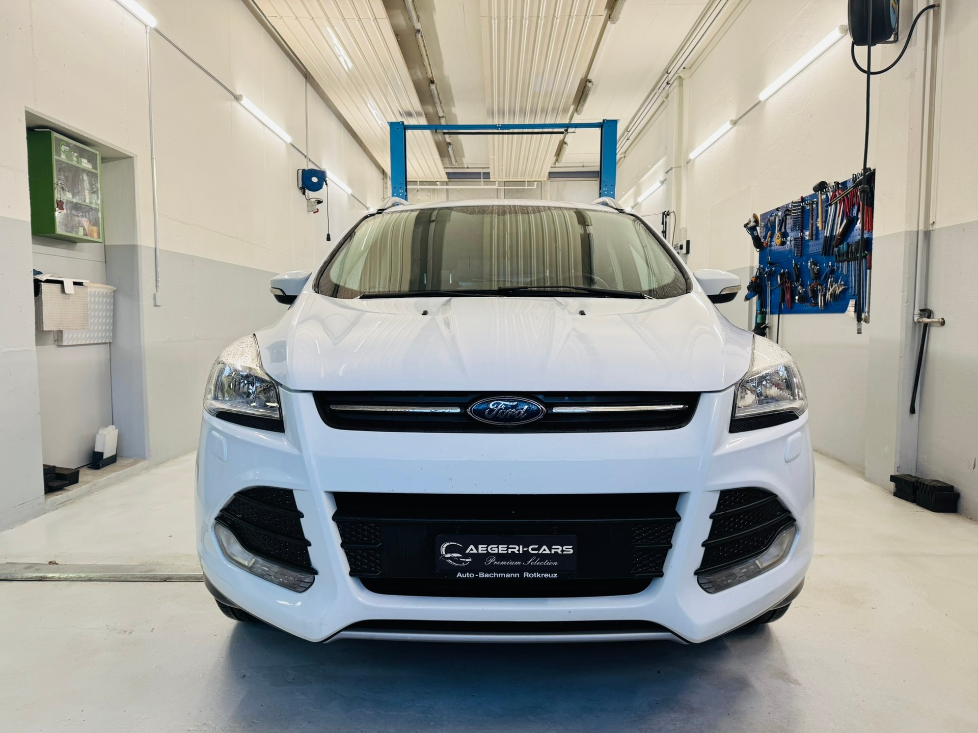 FORD Kuga 2.0 TDCi Titanium 4WD-showroom-element-1