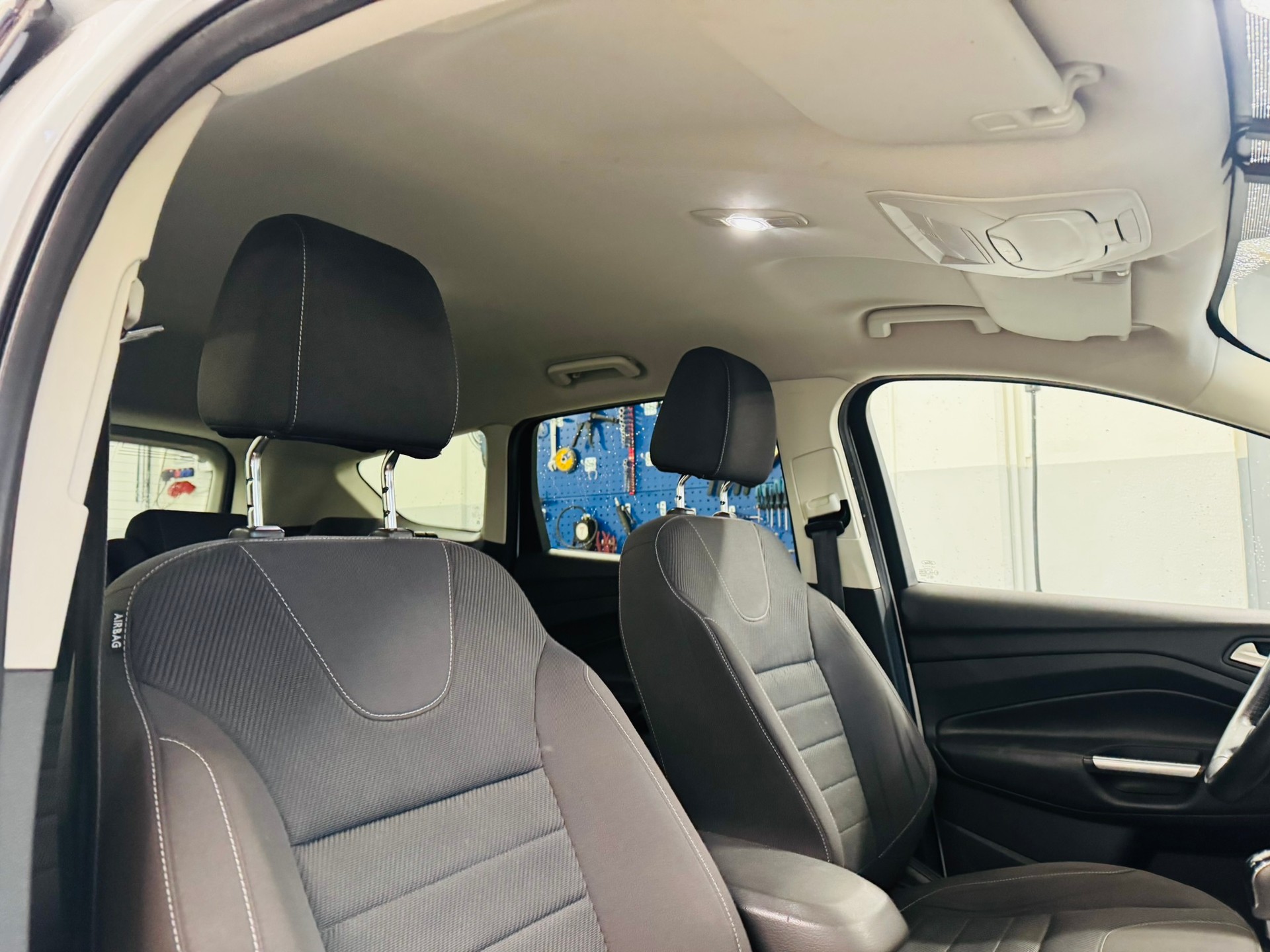 FORD Kuga 2.0 TDCi Titanium 4WD-image-11
