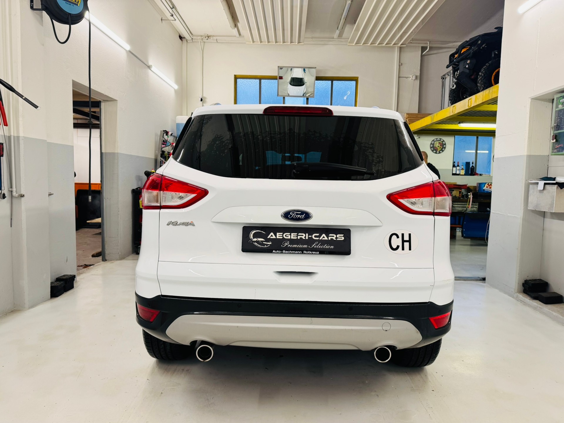 FORD Kuga 2.0 TDCi Titanium 4WD-image-4