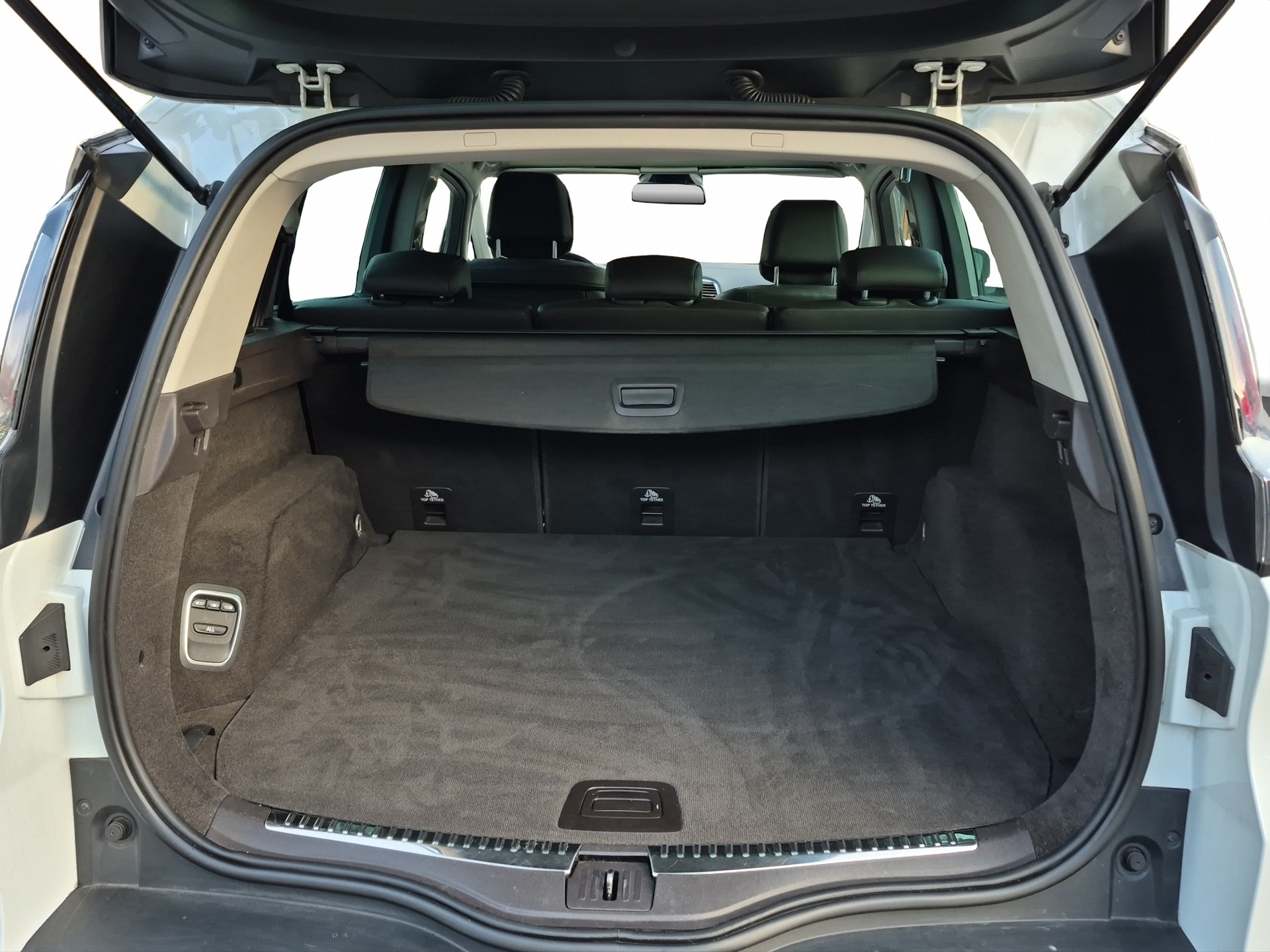 RENAULT Espace 1.6 dCi Intens EDC-image-12