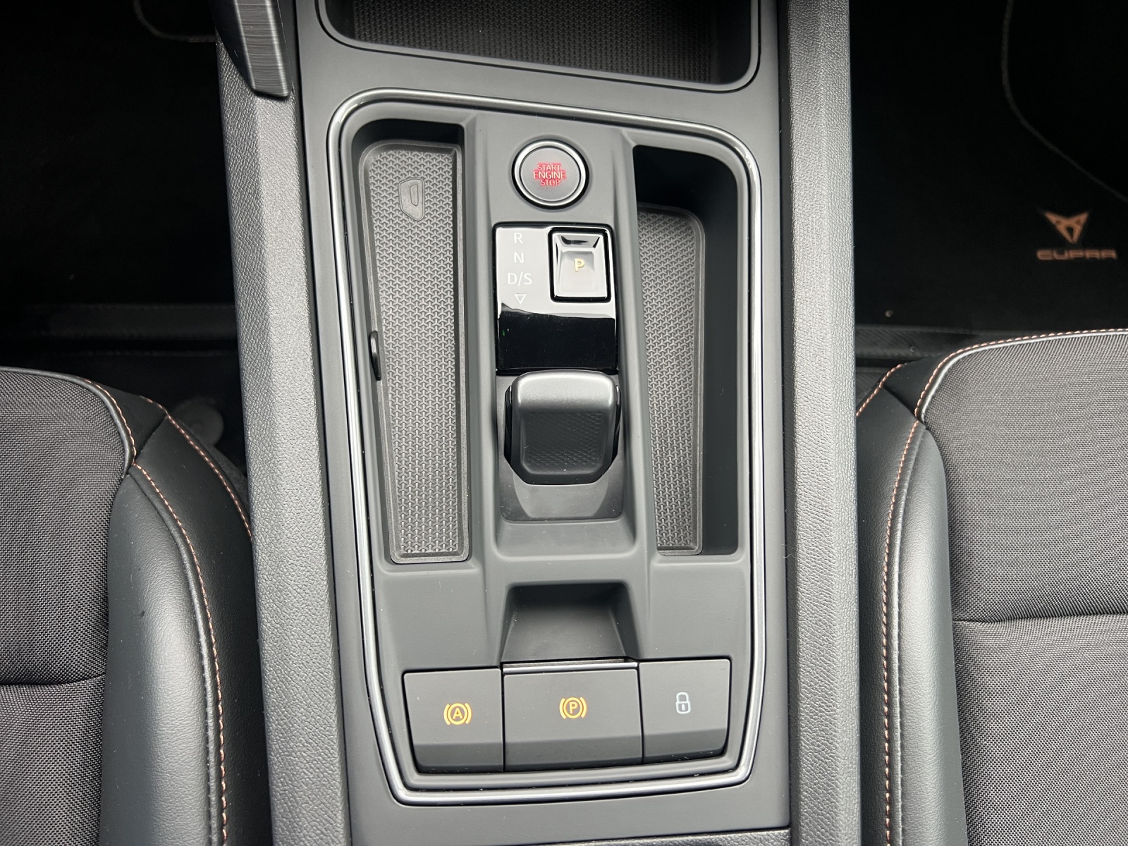 CUPRA Formentor 2.0TSI 4Drive Inicio DSG-image-23