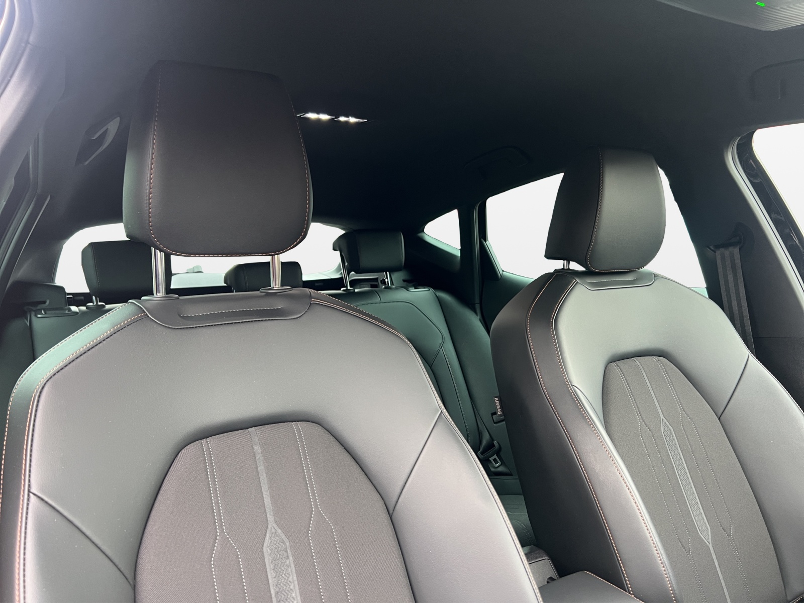 CUPRA Formentor 2.0TSI 4Drive Inicio DSG-image-15
