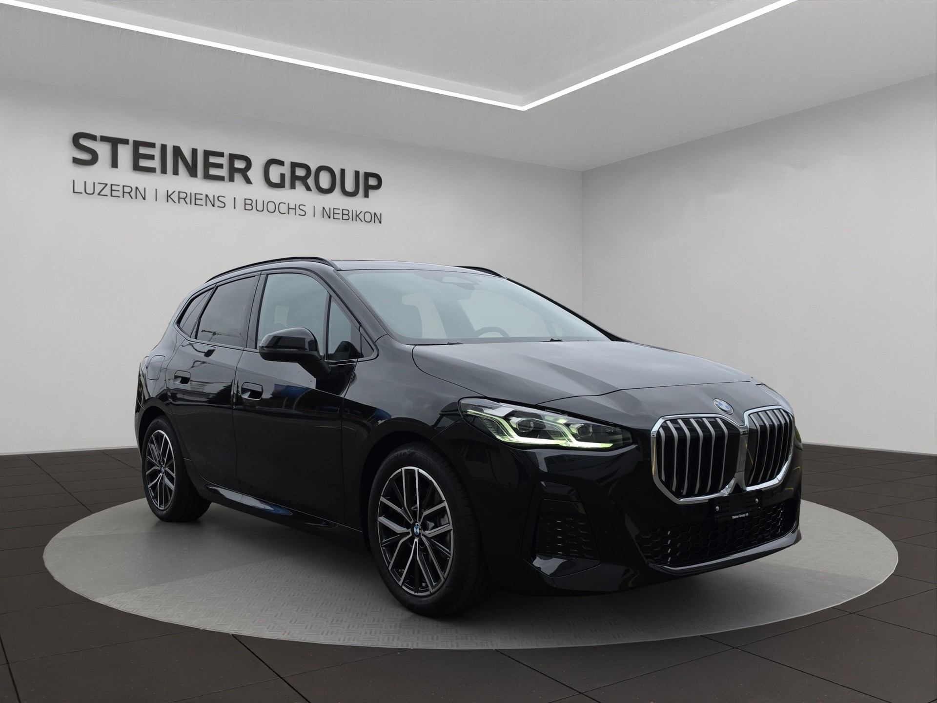 BMW 218d Active Tourer M Sport DKG-image-2