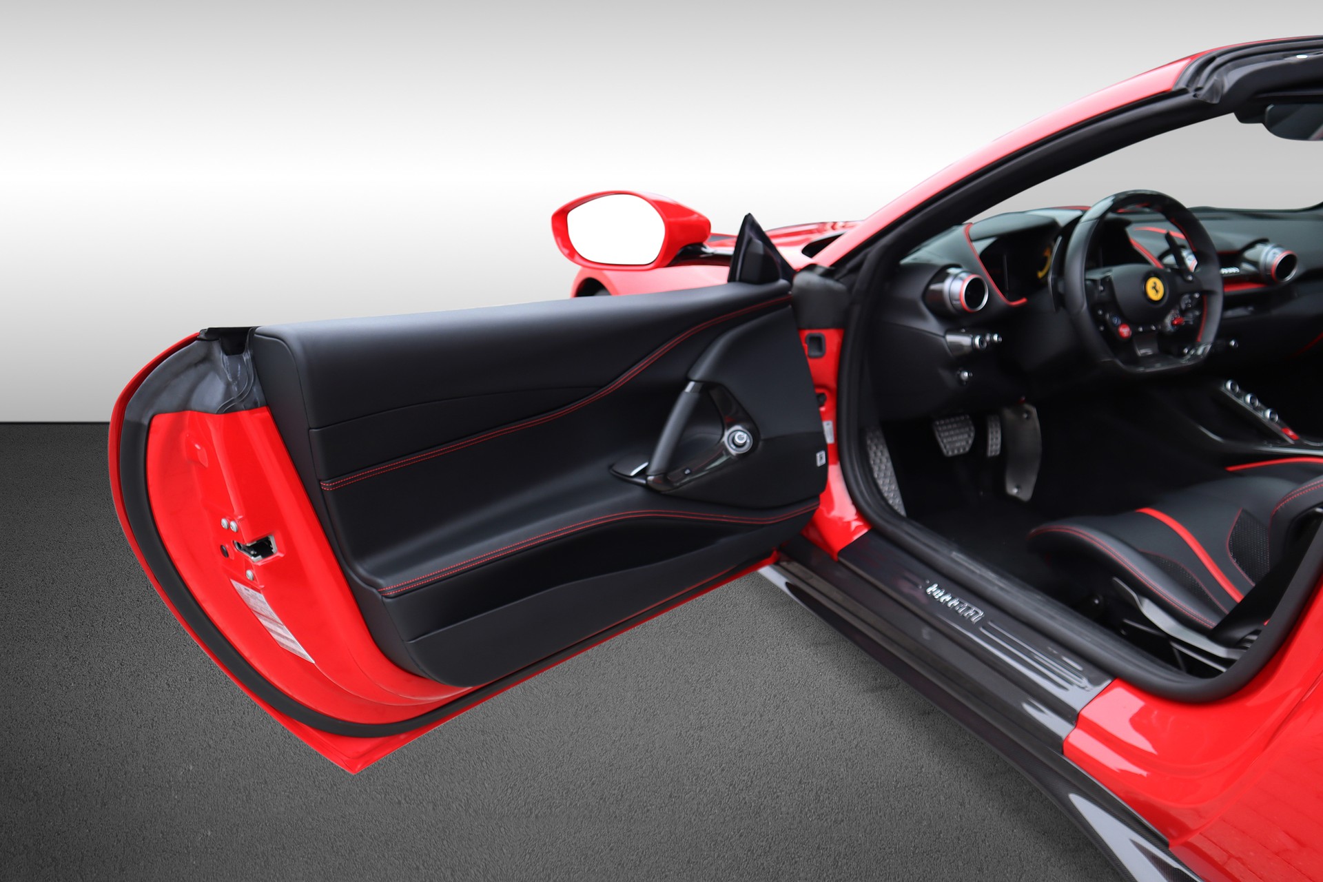 FERRARI 812 GTS-image-8