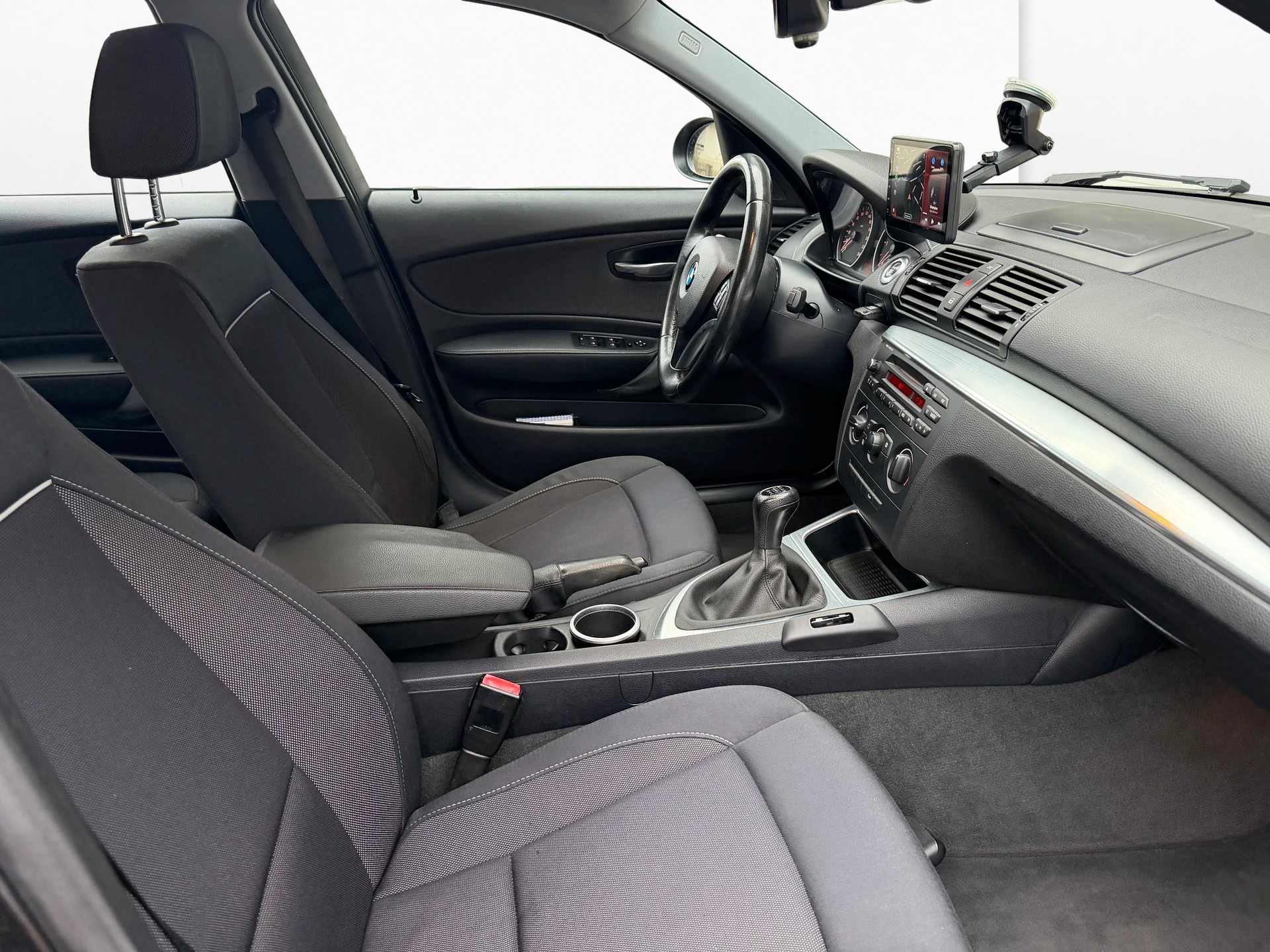 BMW 116d-image-4