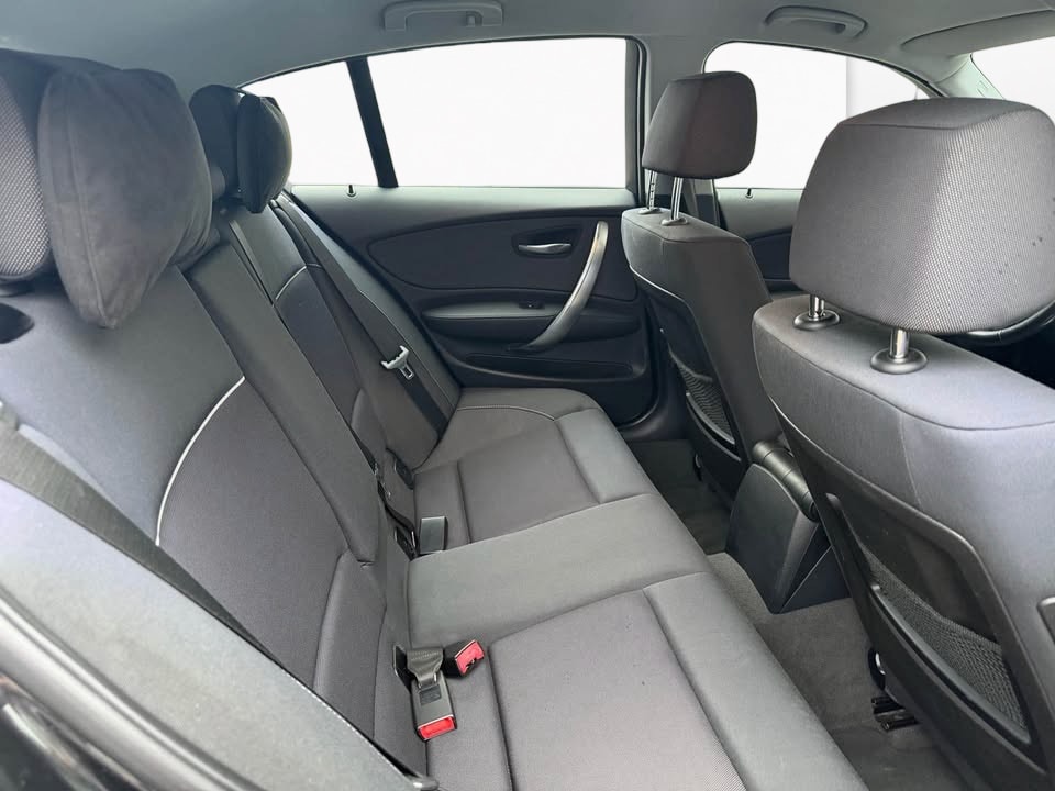 BMW 116d-image-5