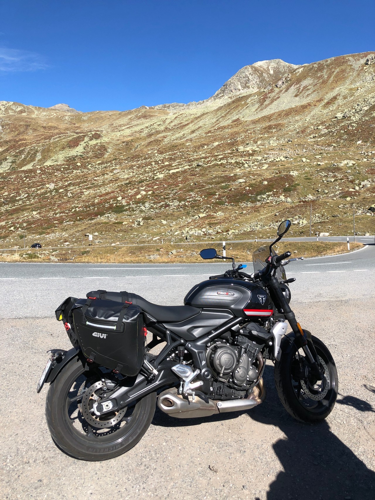 TRIUMPH Trident 660-image-5