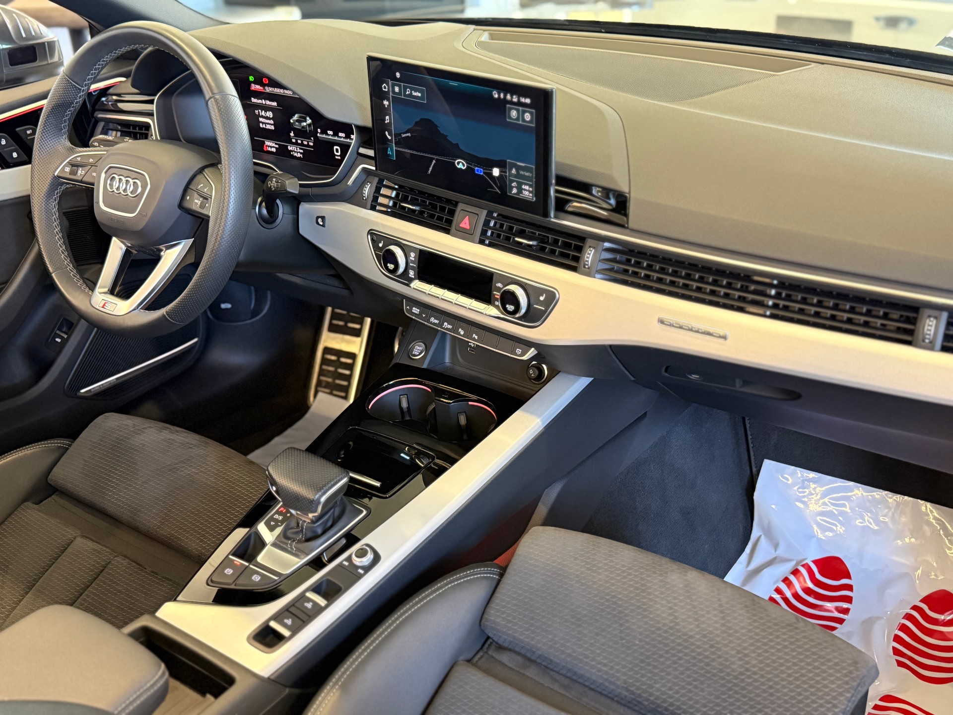 AUDI A5 Cabriolet 45 TFSI S-Line S-tronic quattro-image-17