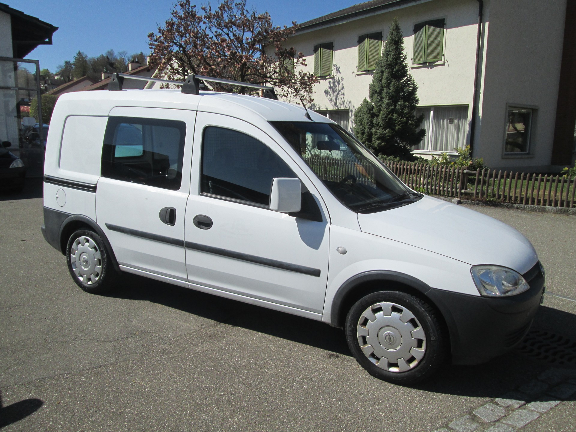 OPEL Combo Van 1.6 CNG Comfort-image-5