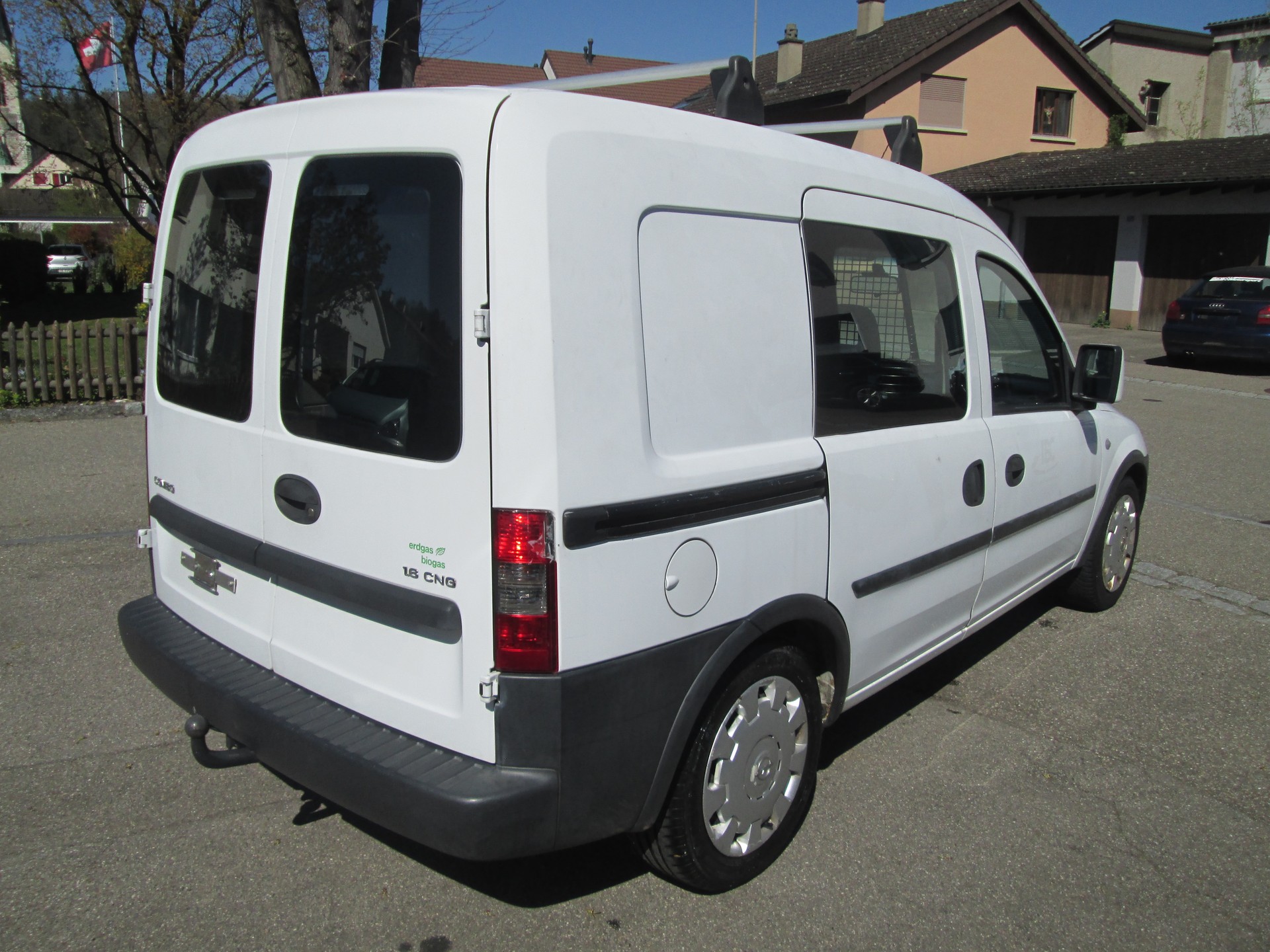 OPEL Combo Van 1.6 CNG Comfort-image-4