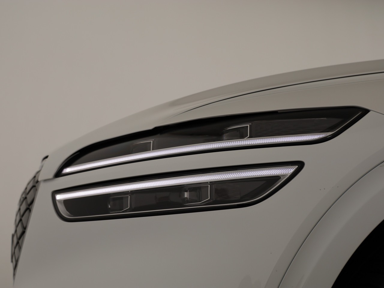 GENESIS GV70 Electrified Sport kWh 77,4 AWD-image-14