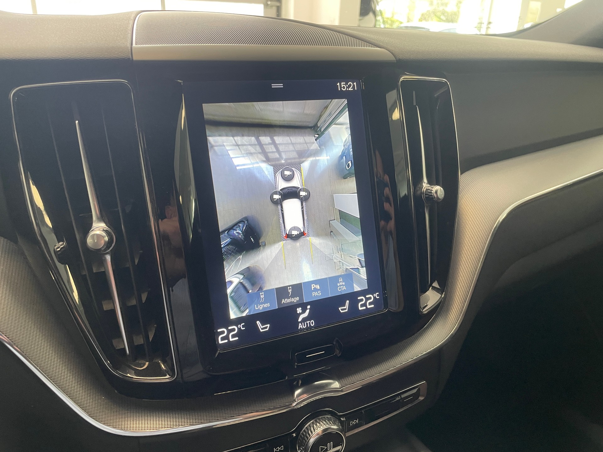 VOLVO XC60 T5 AWD Inscription Geartronic-image-16