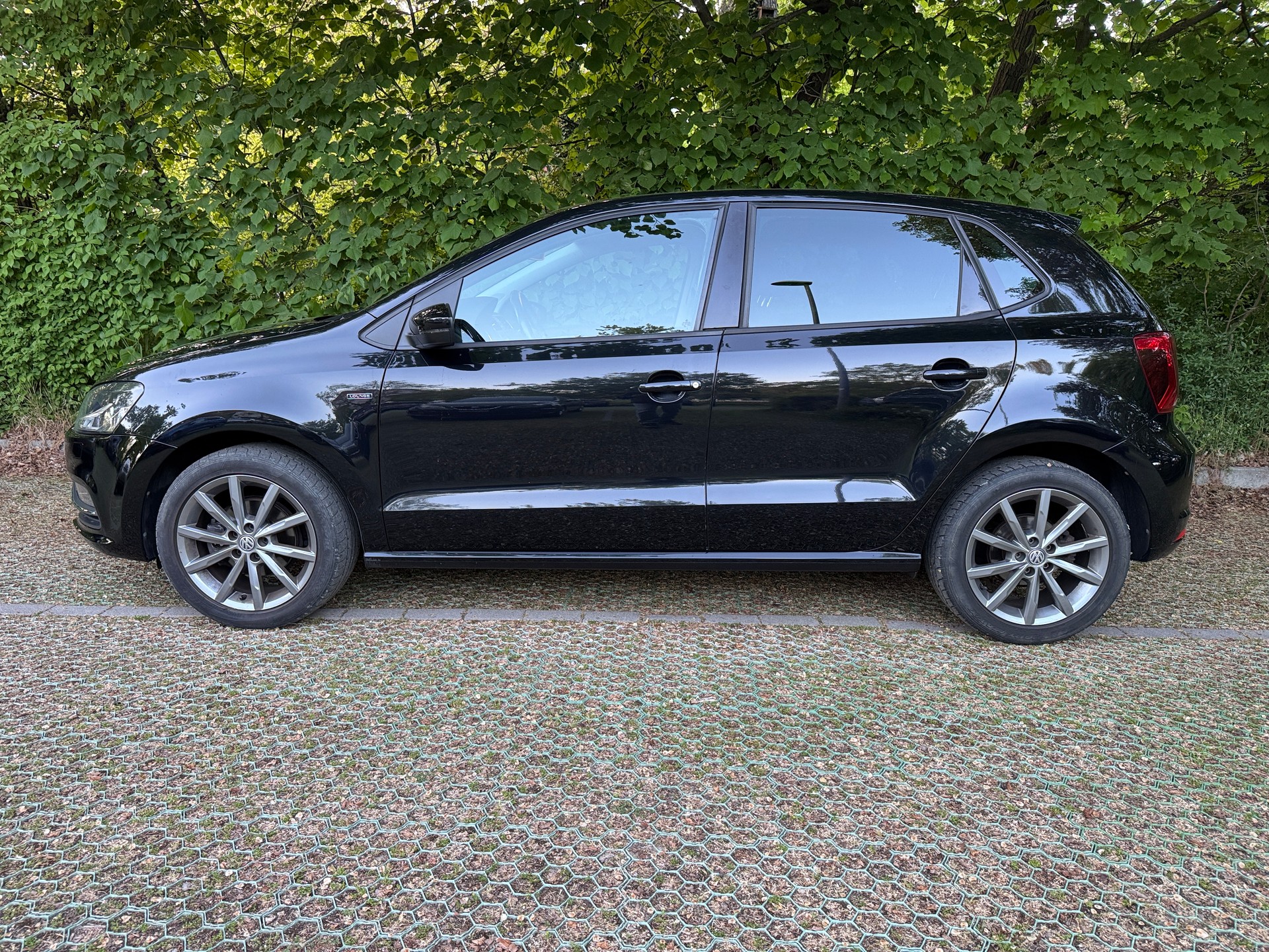 VW Polo 1.2 TSI BMT Lounge DSG-image-7