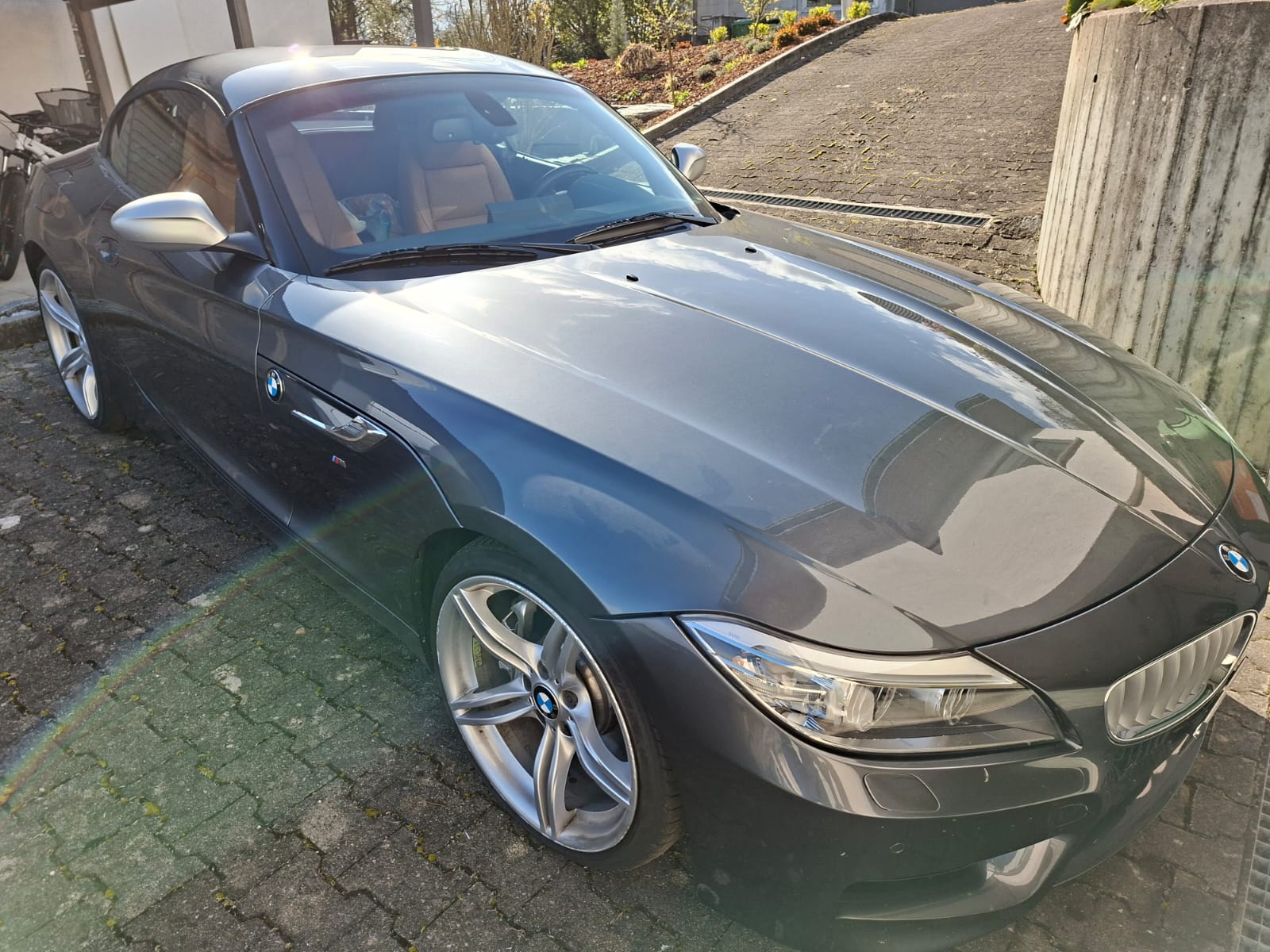 BMW Z4 sDrive35is DKG-image-3