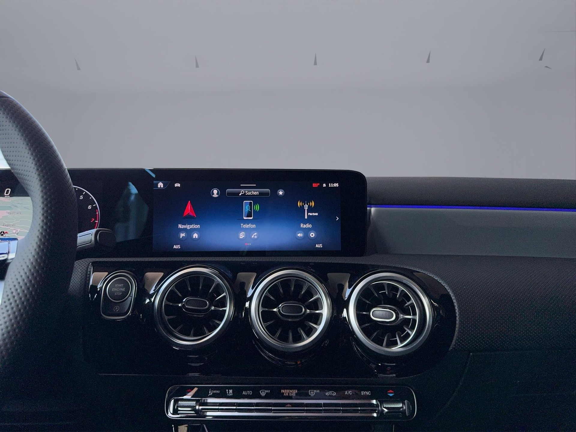MERCEDES-BENZ A 250 AMG Line 4m-image-14