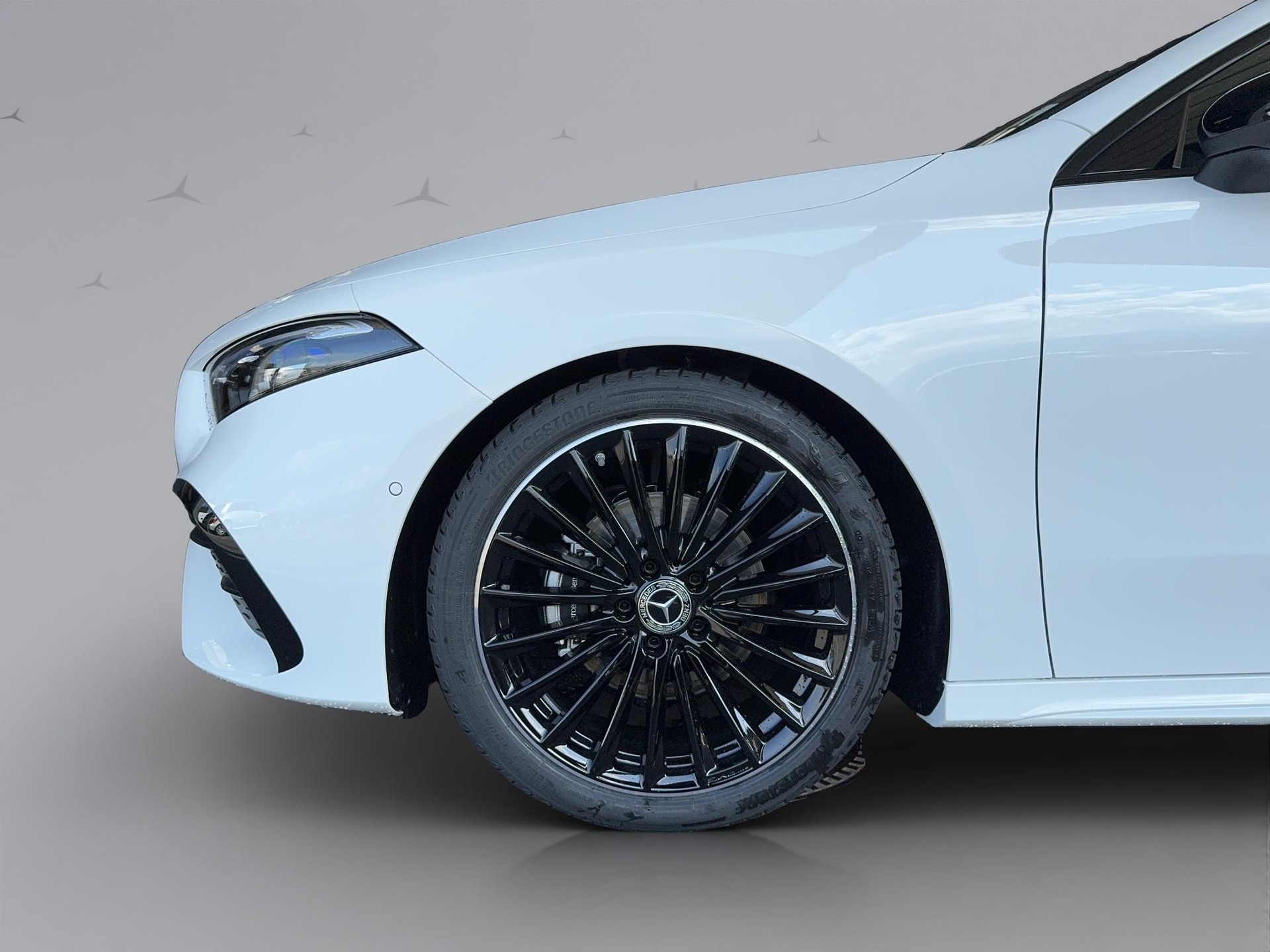 MERCEDES-BENZ A 250 AMG Line 4m-image-19