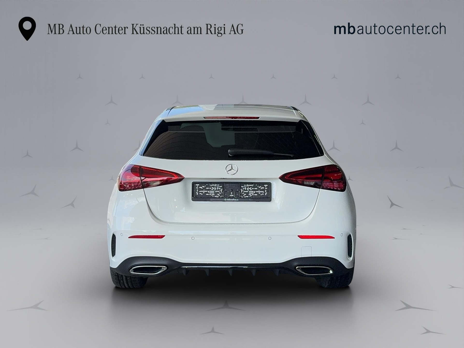 MERCEDES-BENZ A 250 AMG Line 4m-image-4