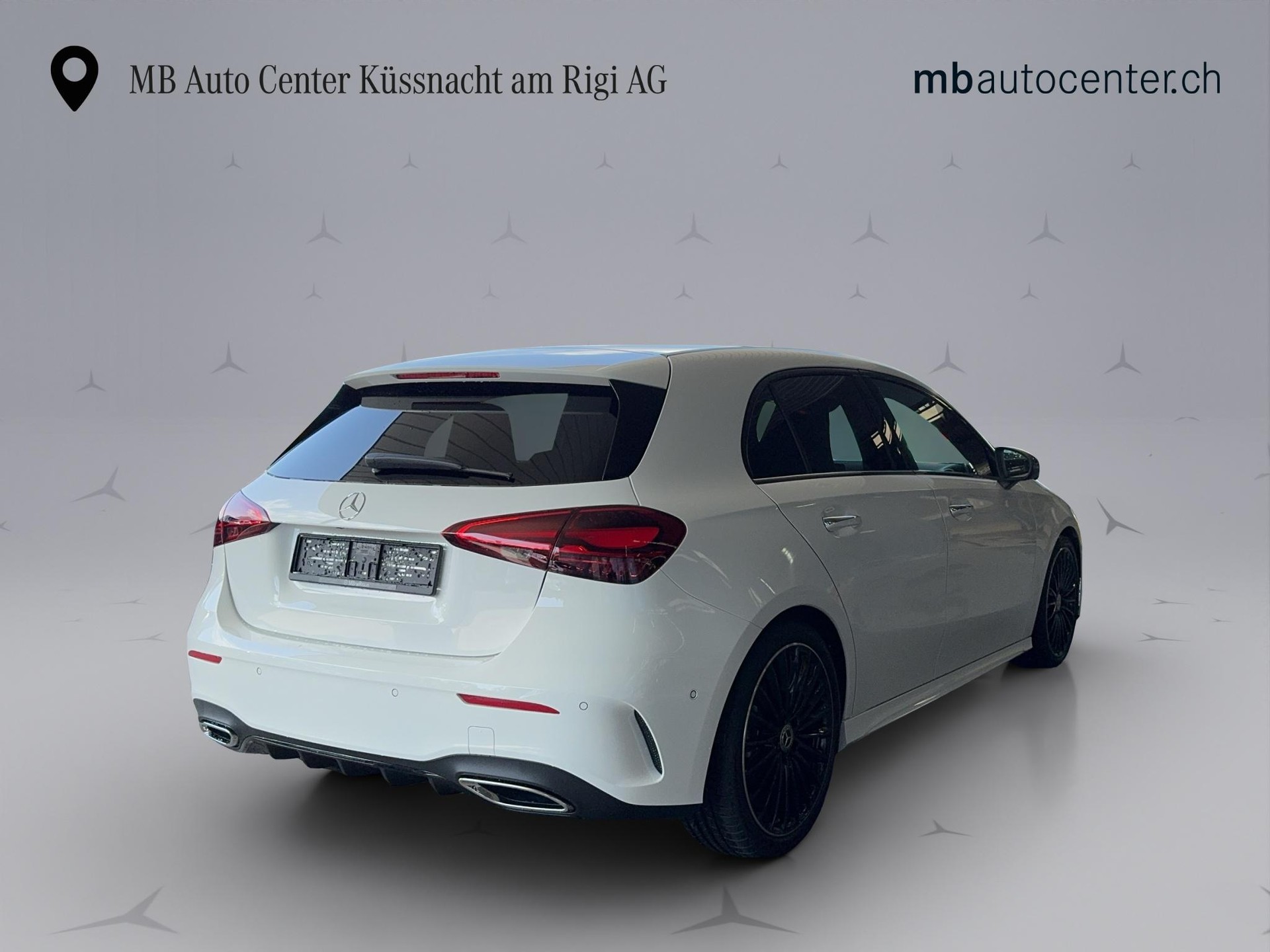 MERCEDES-BENZ A 250 AMG Line 4m-image-5