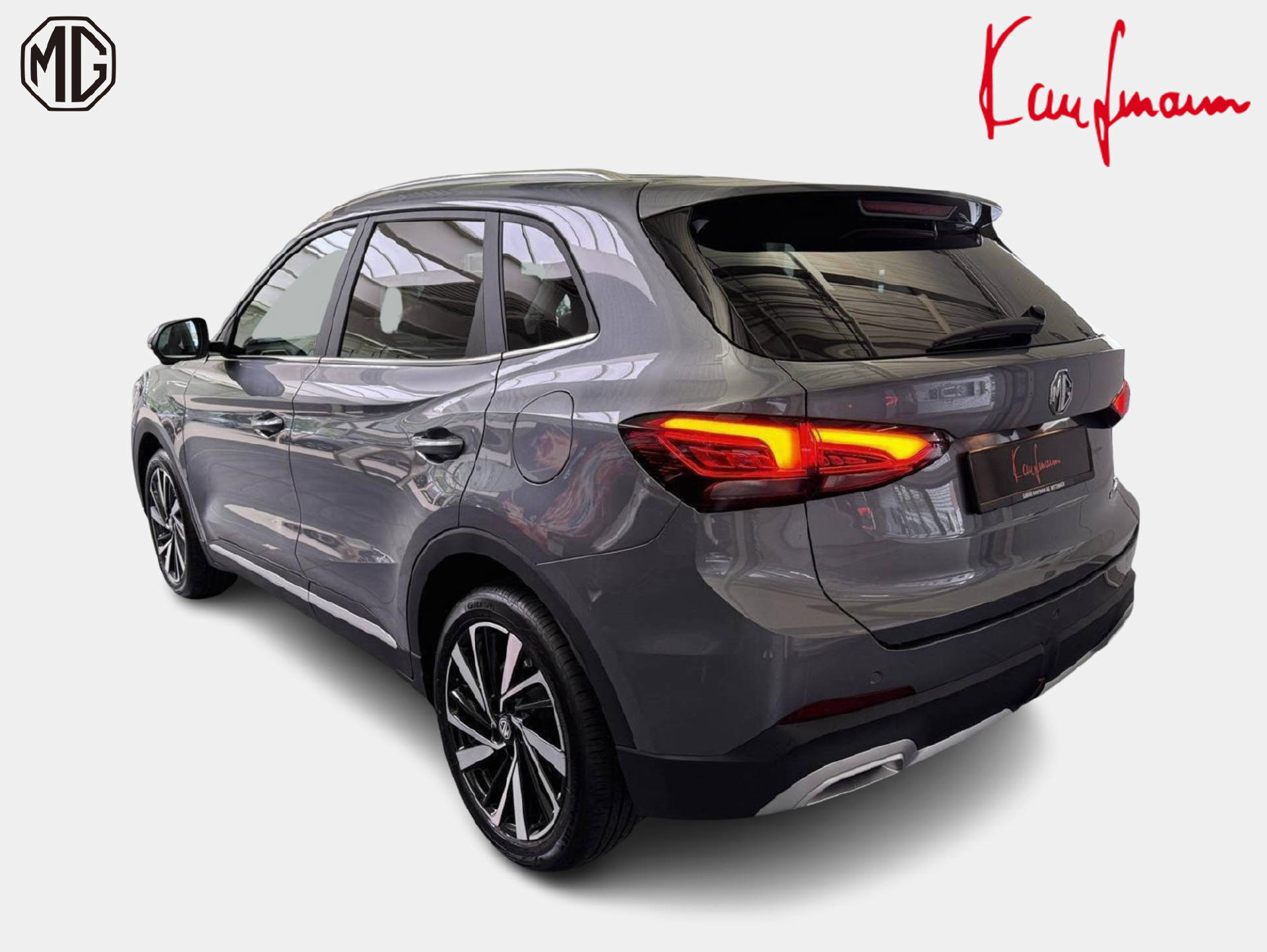 MG ZS 1.5 Hybrid+ Luxury-image-4