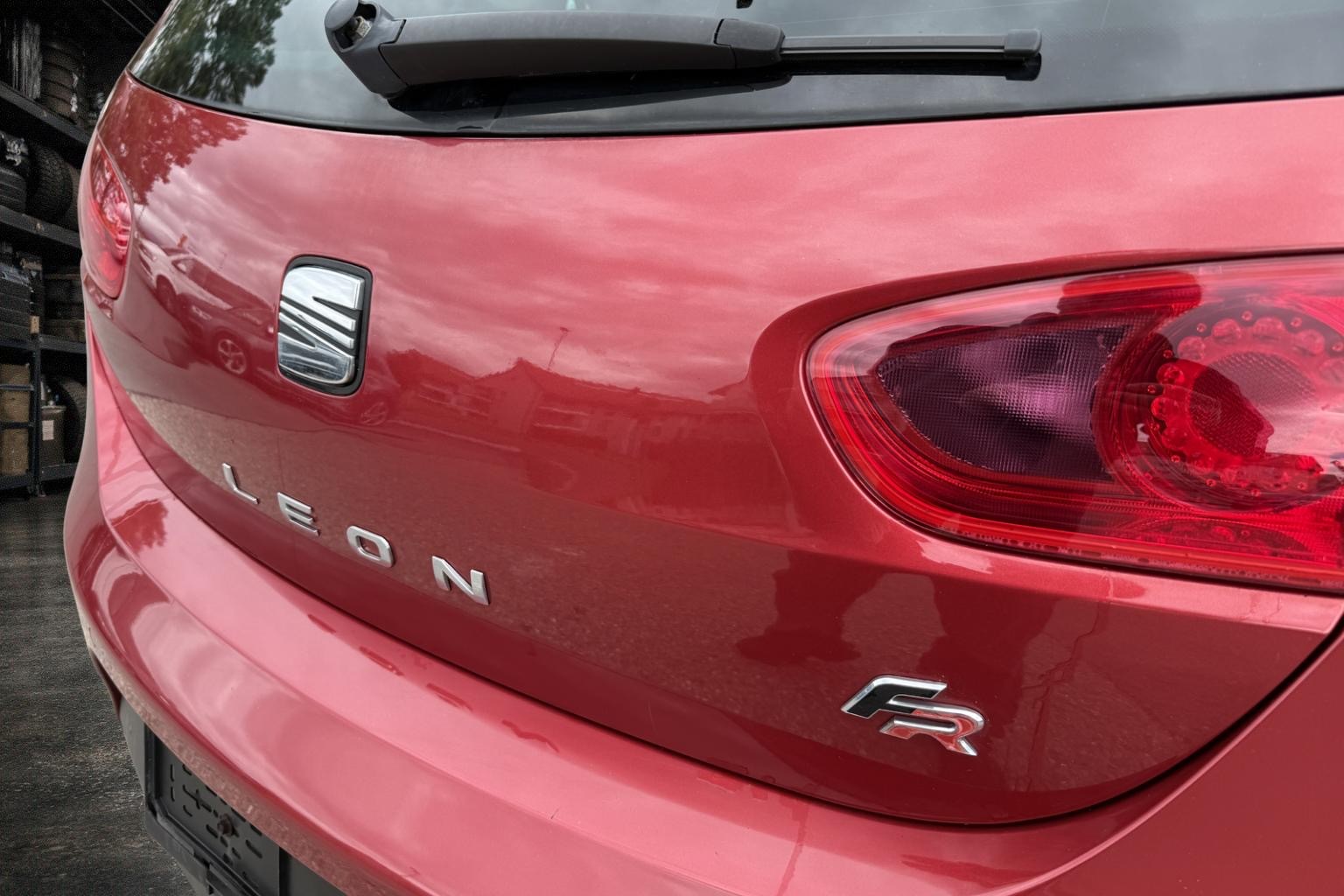 SEAT Leon 2.0 TSI FR DSG-image-7