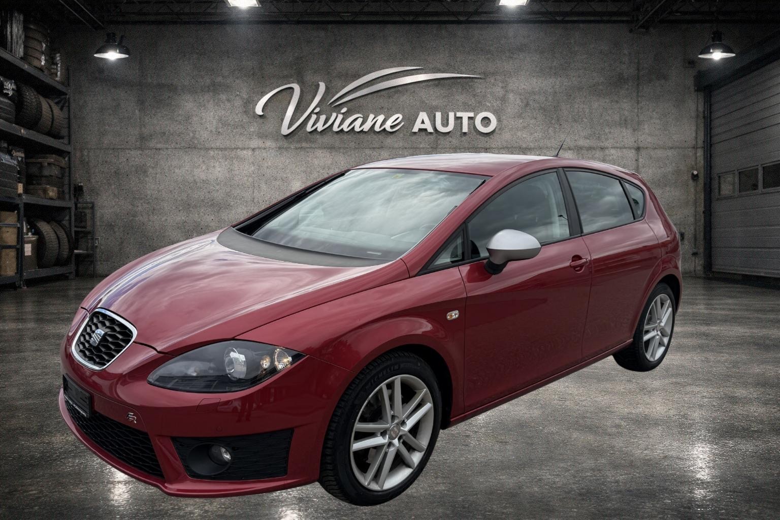 SEAT Leon 2.0 TSI FR DSG-image-0
