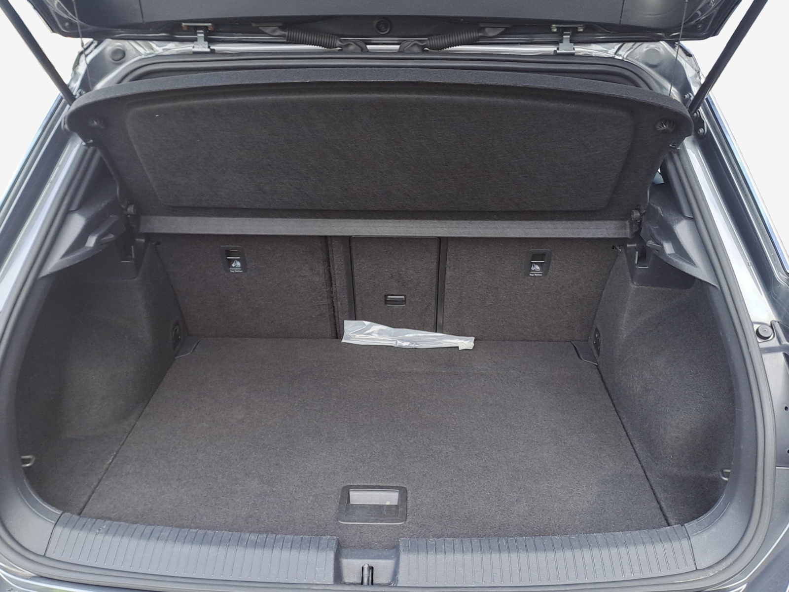 VW T-Roc 2.0 TSI Sport DSG 4Motion-image-12