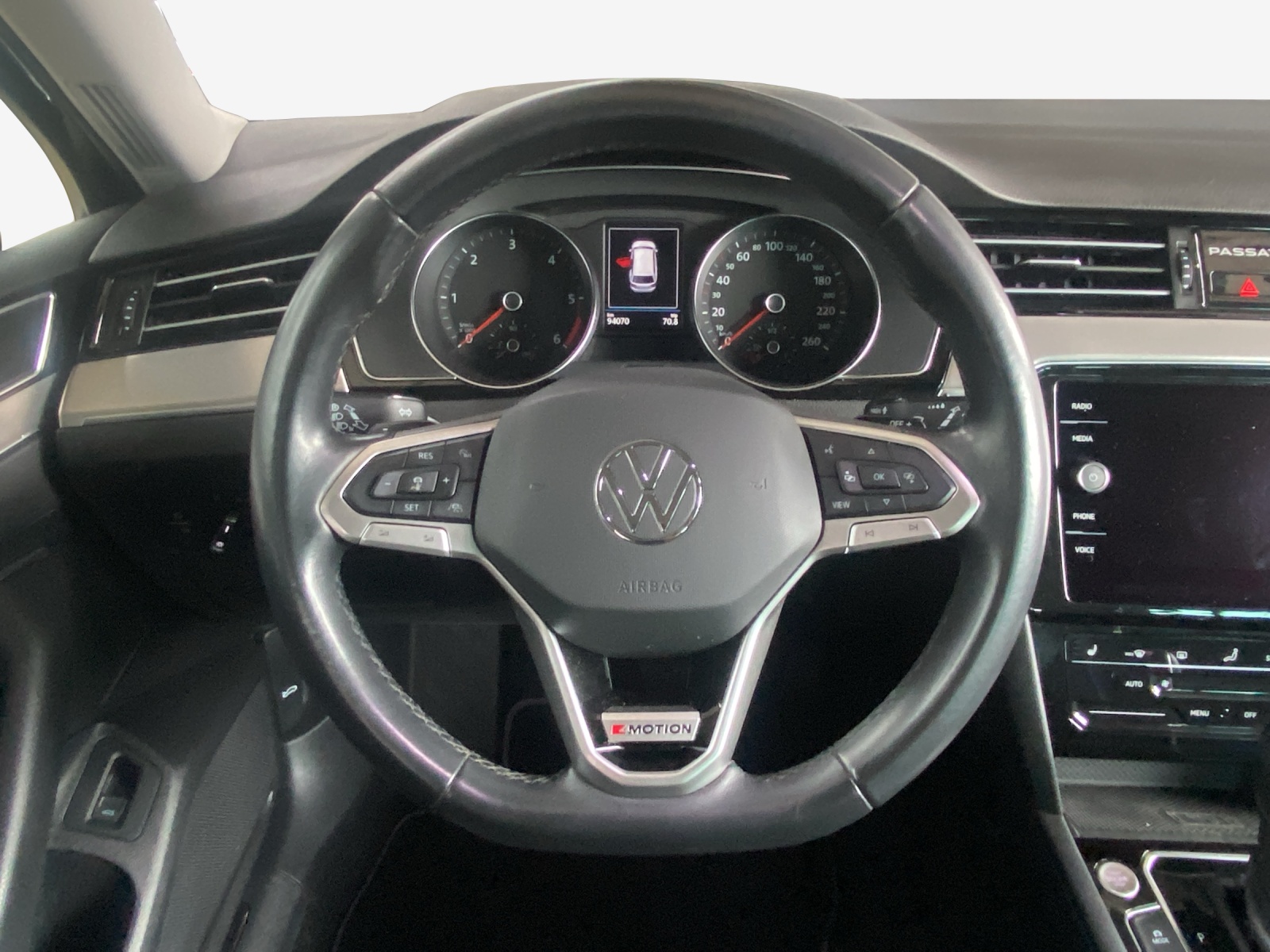 VW Passat 2.0 TDI BMT Elegance 4Motion DSG-image-9