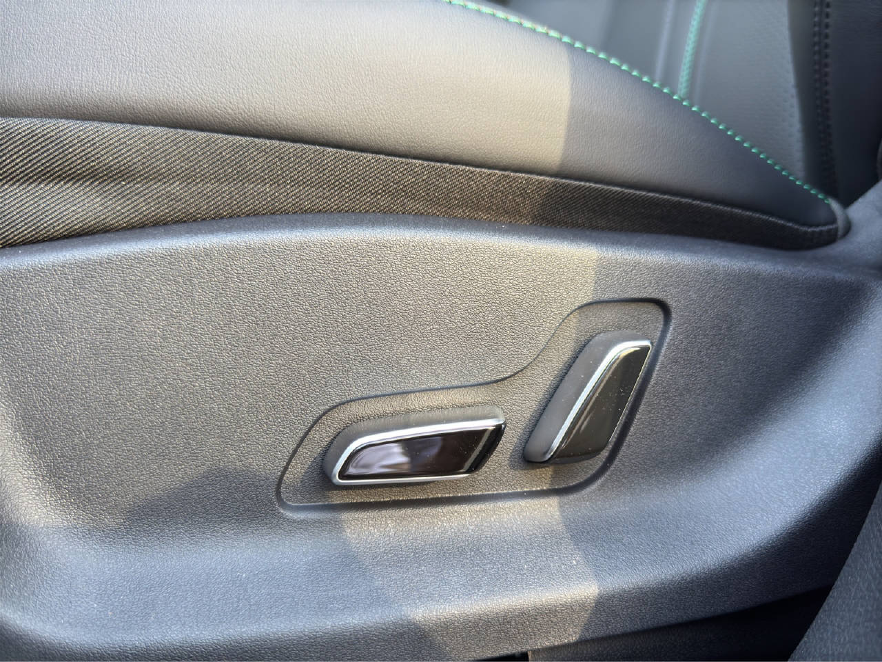 BYD Seal U DM-i Design AWD-image-11