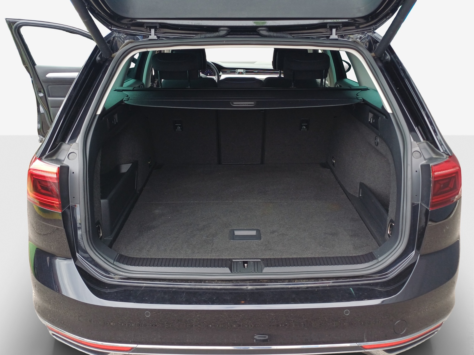 VW Passat Variant 1.4 TSI GTE Hybrid DSG-image-12
