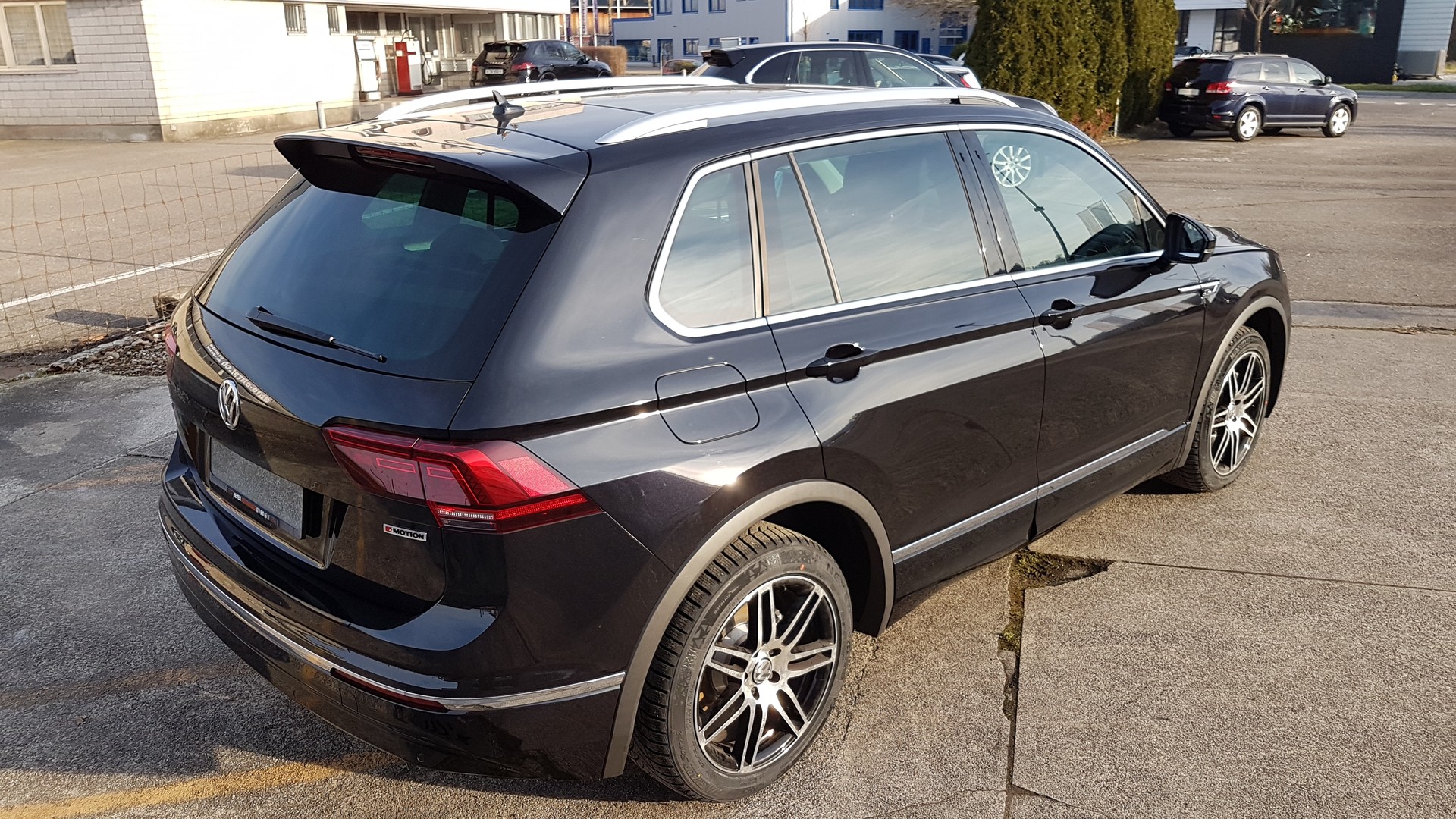 VW Tiguan 2.0 TDI SCR Highline 4Motion DSG-image-10