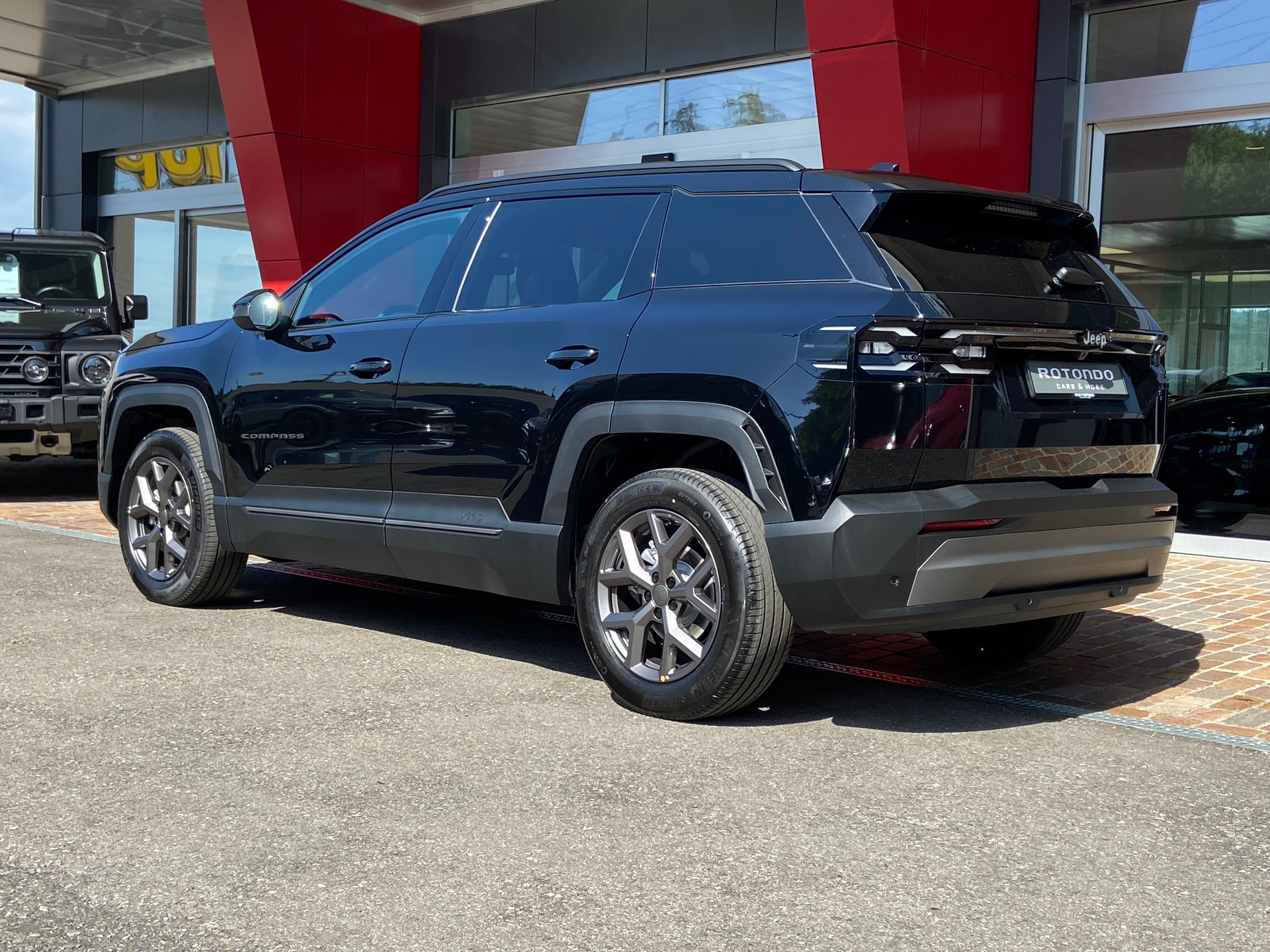 JEEP Compass 1.2 T e-Hybrid First Edition - MY26-image-17